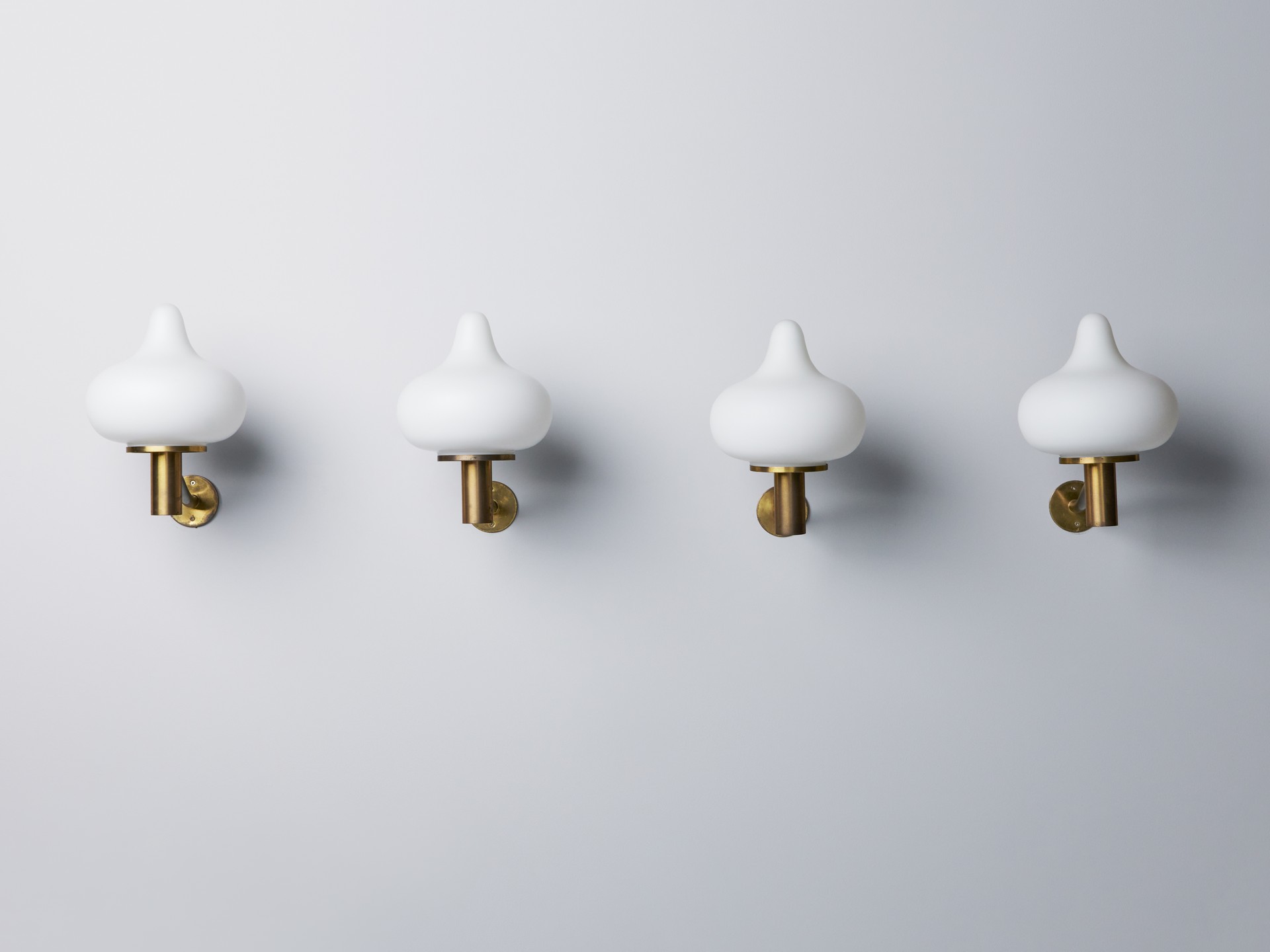 Set of Four Wall Lamps image 3