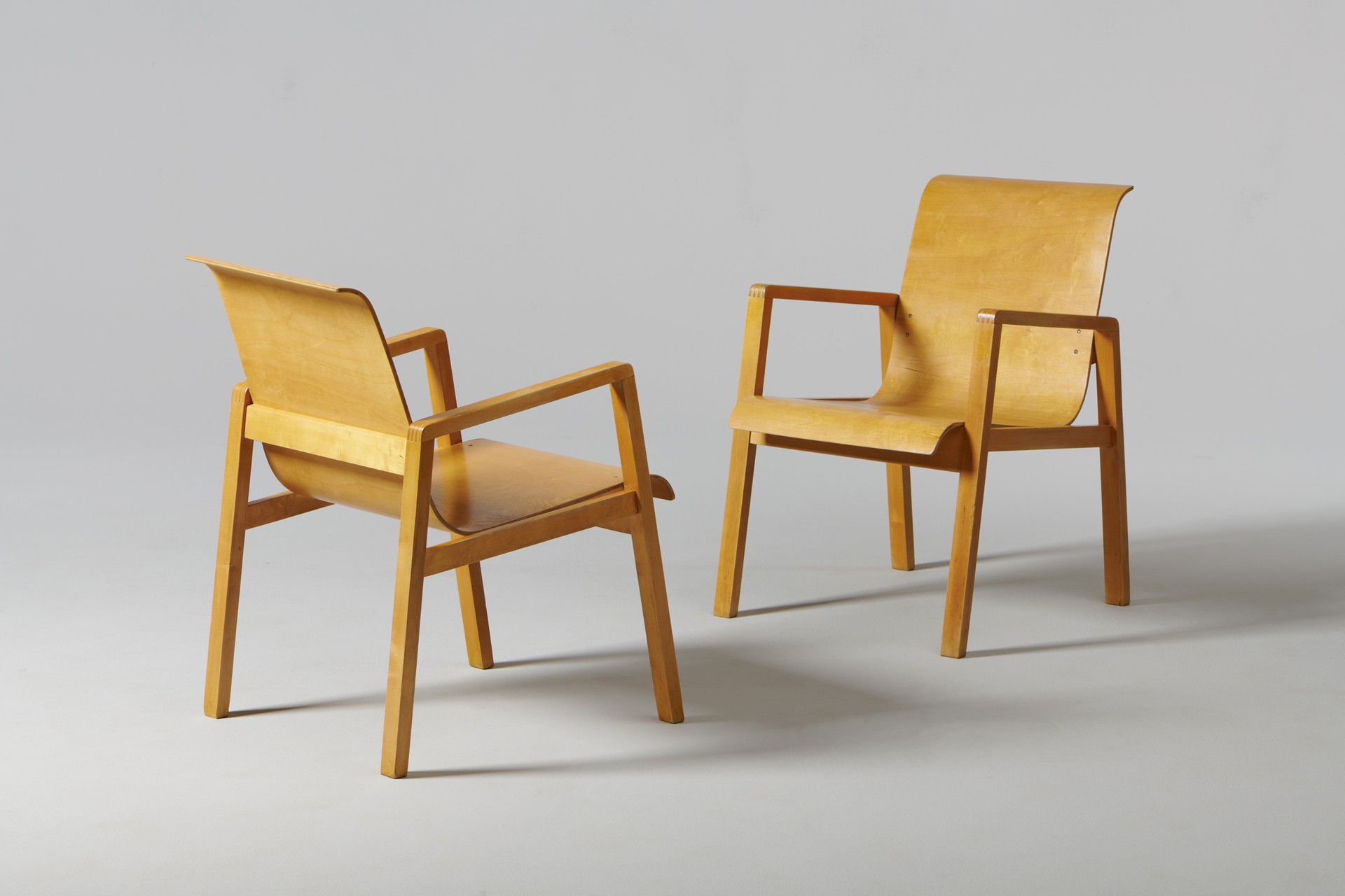 Pair of Armchairs Model no. 51 (part of 10030)