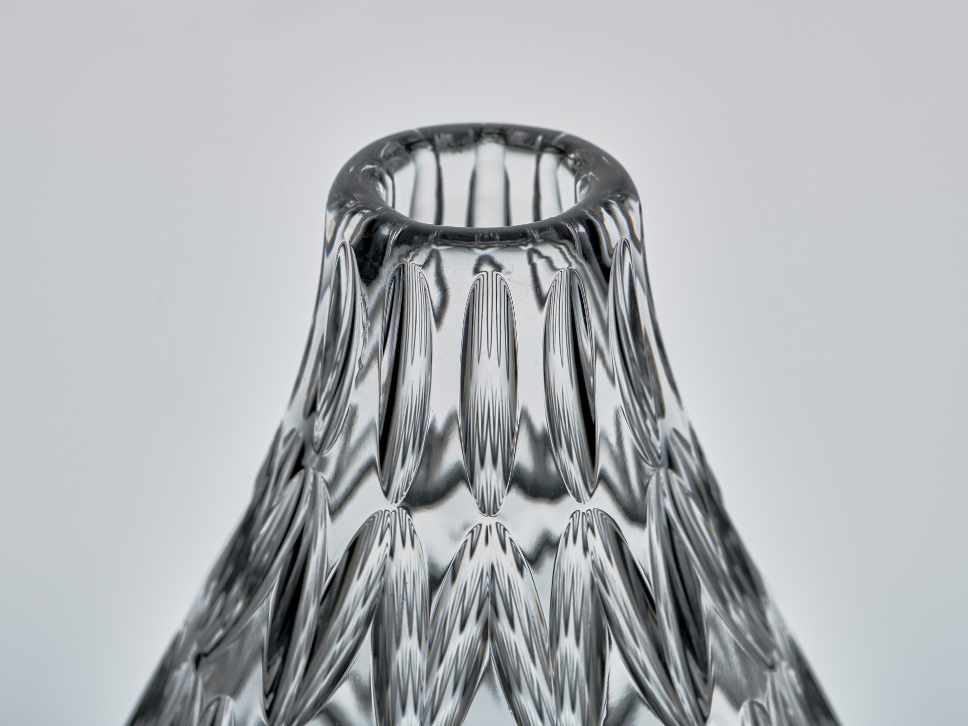Vase image 3