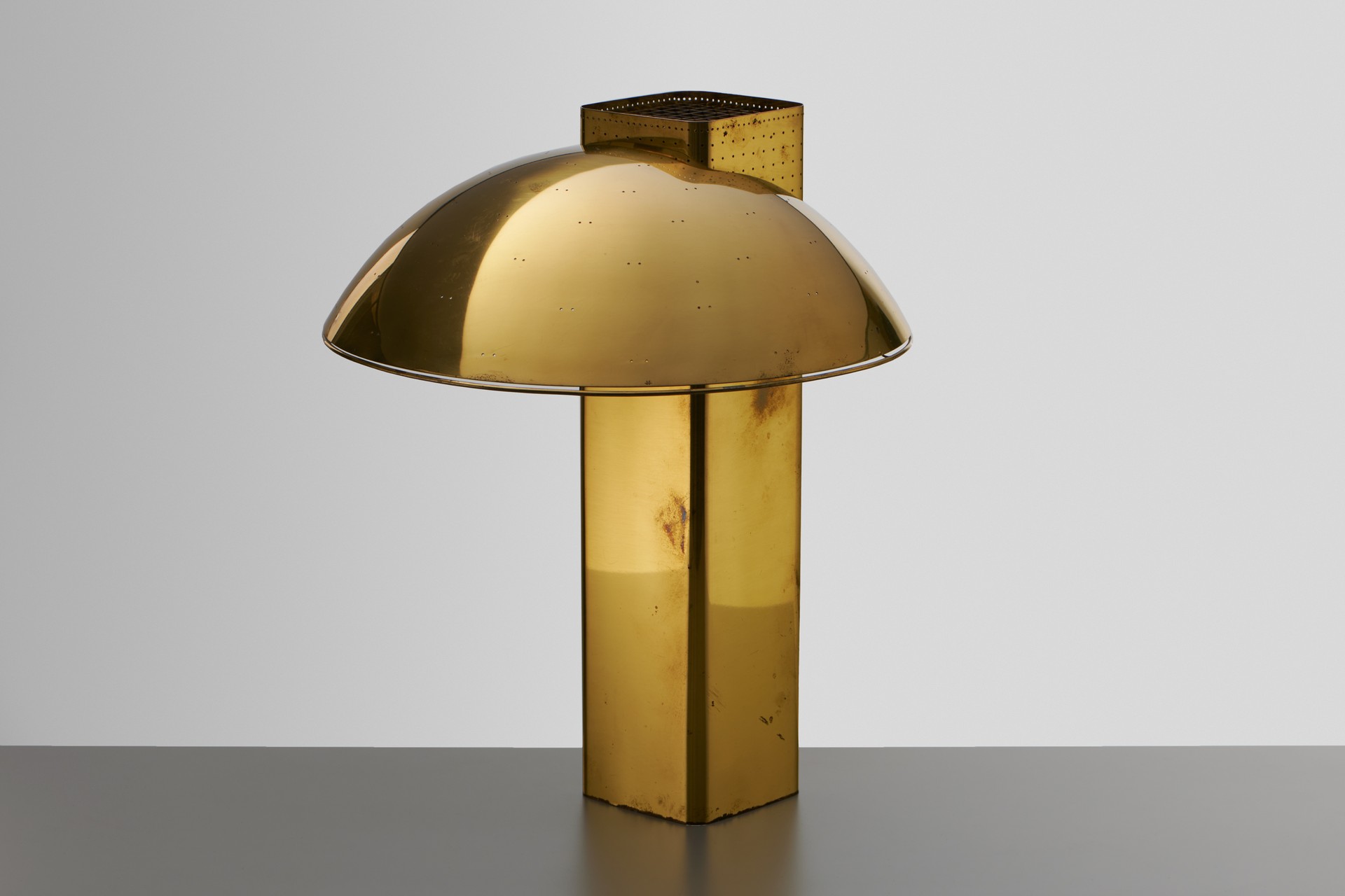 Table Lamp image 2