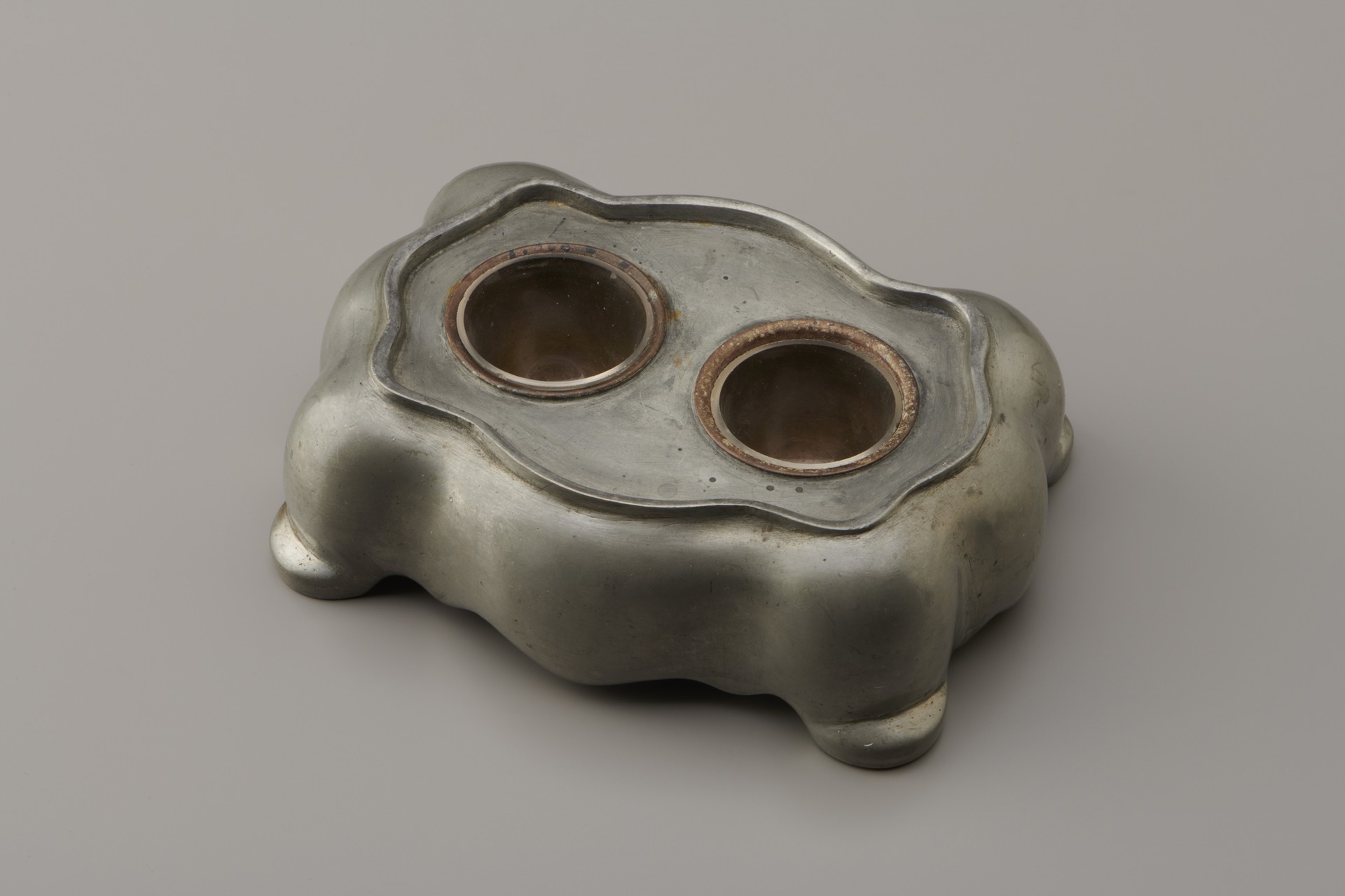 Lidded Inkwell image 4