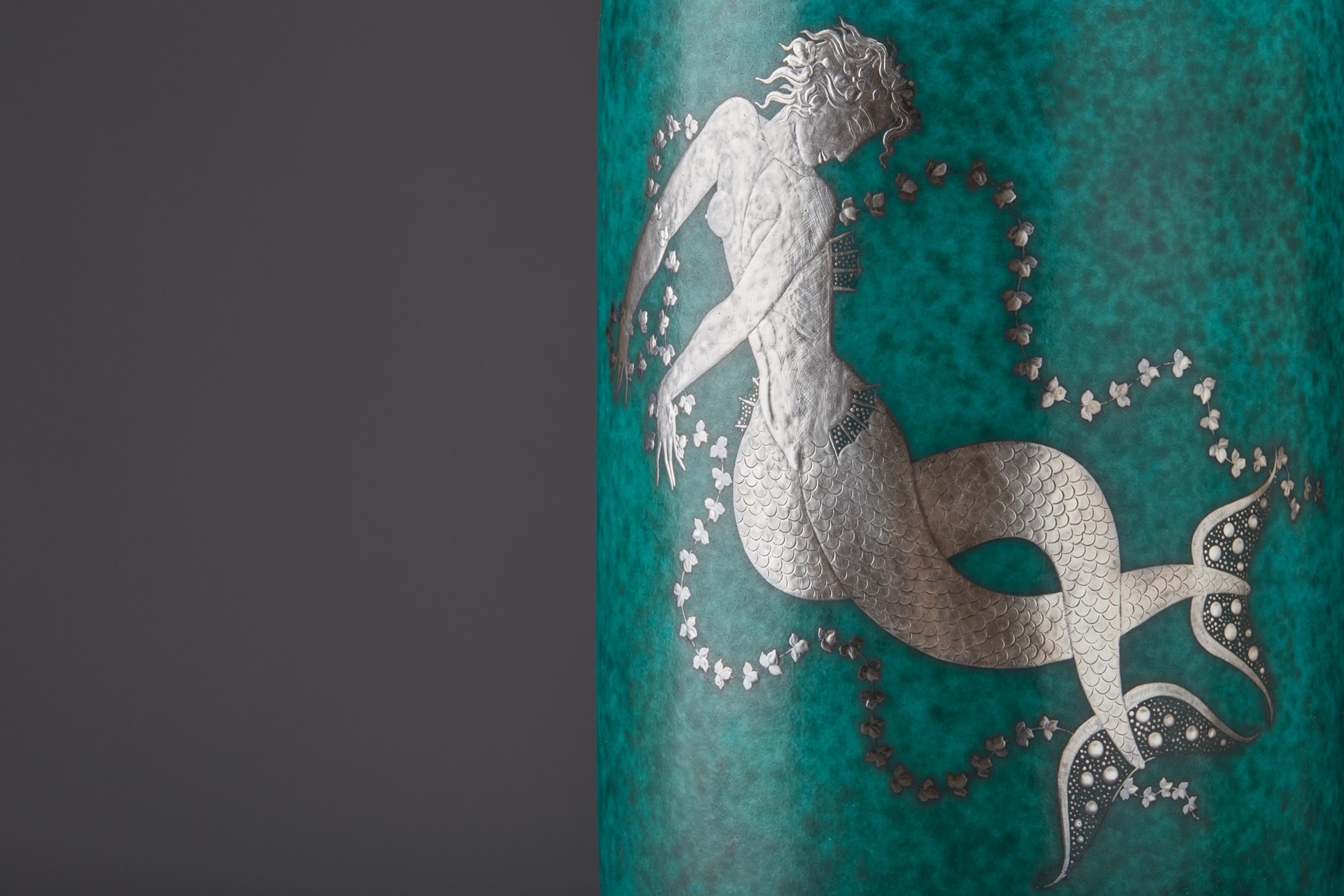 'Argenta' Vase image 3