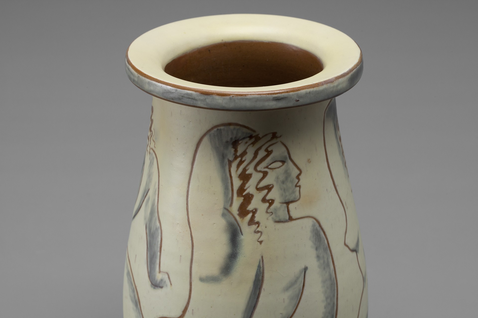 Vase image 4