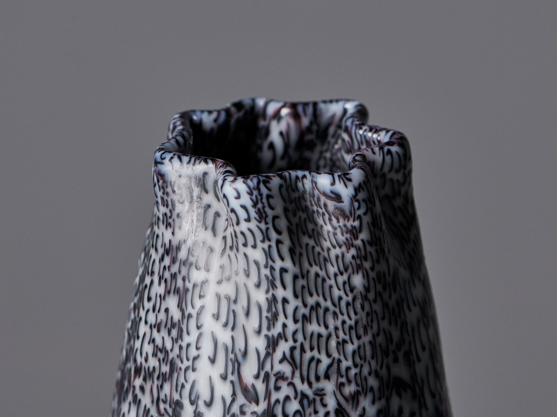 'Mezzaluna Murrine' Vase image 8