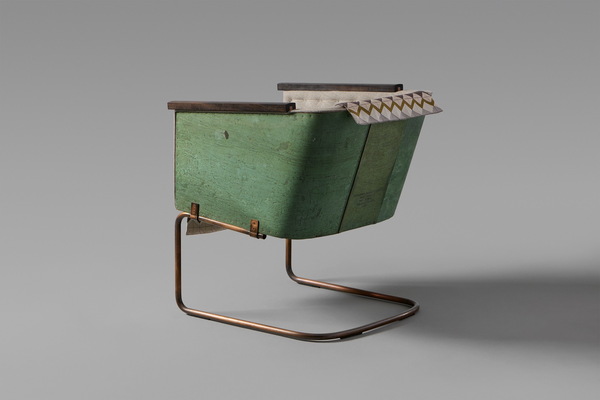 Two "Hommage à Sigurd Lewerentz" Cantilever Armchairs image 3