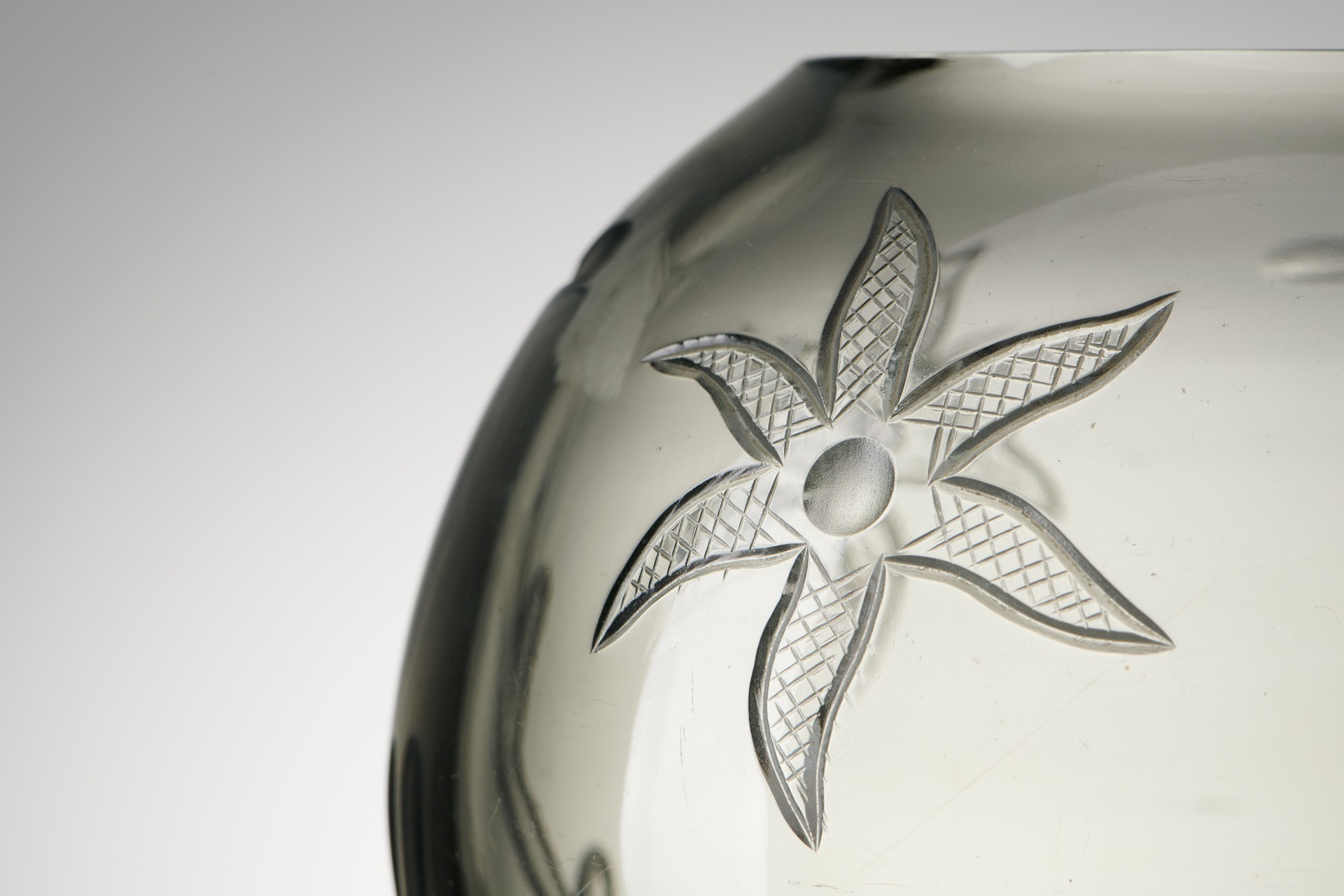 Vase image 3