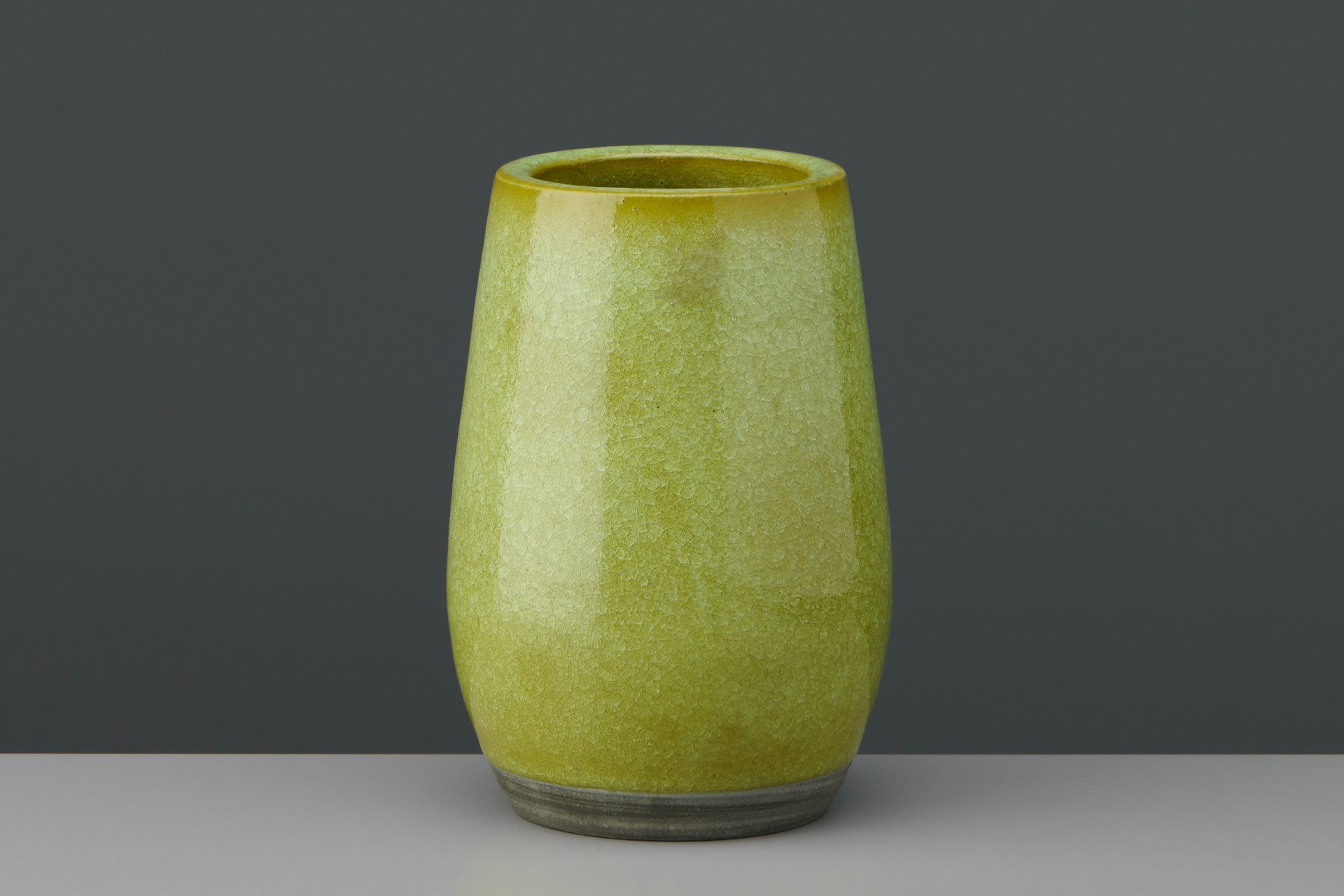 Three Vases image 5