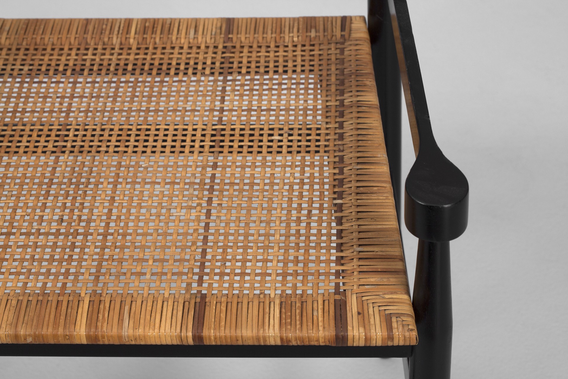 Chair image 3