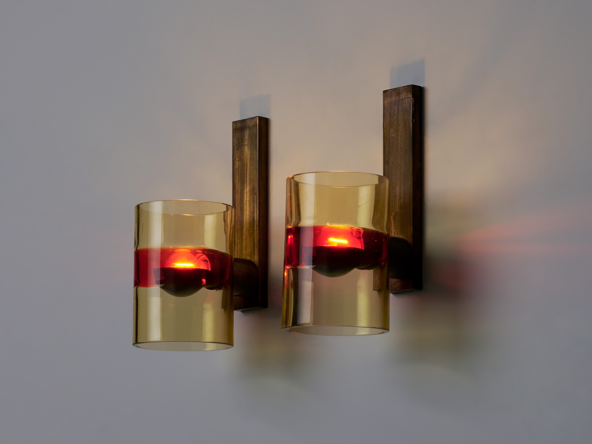 Pair of Wall Lamps image 2