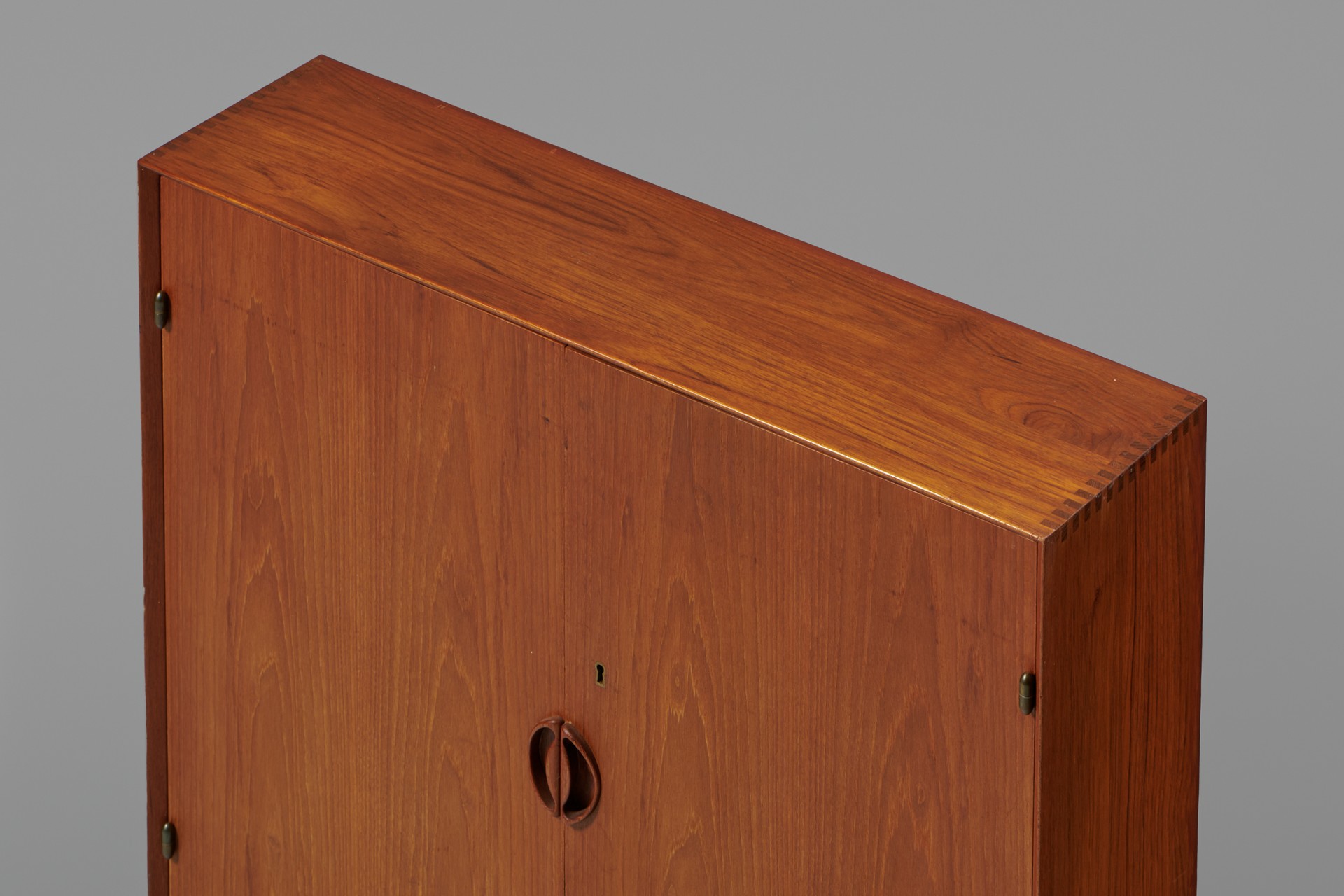 Shallow Cabinet image 7