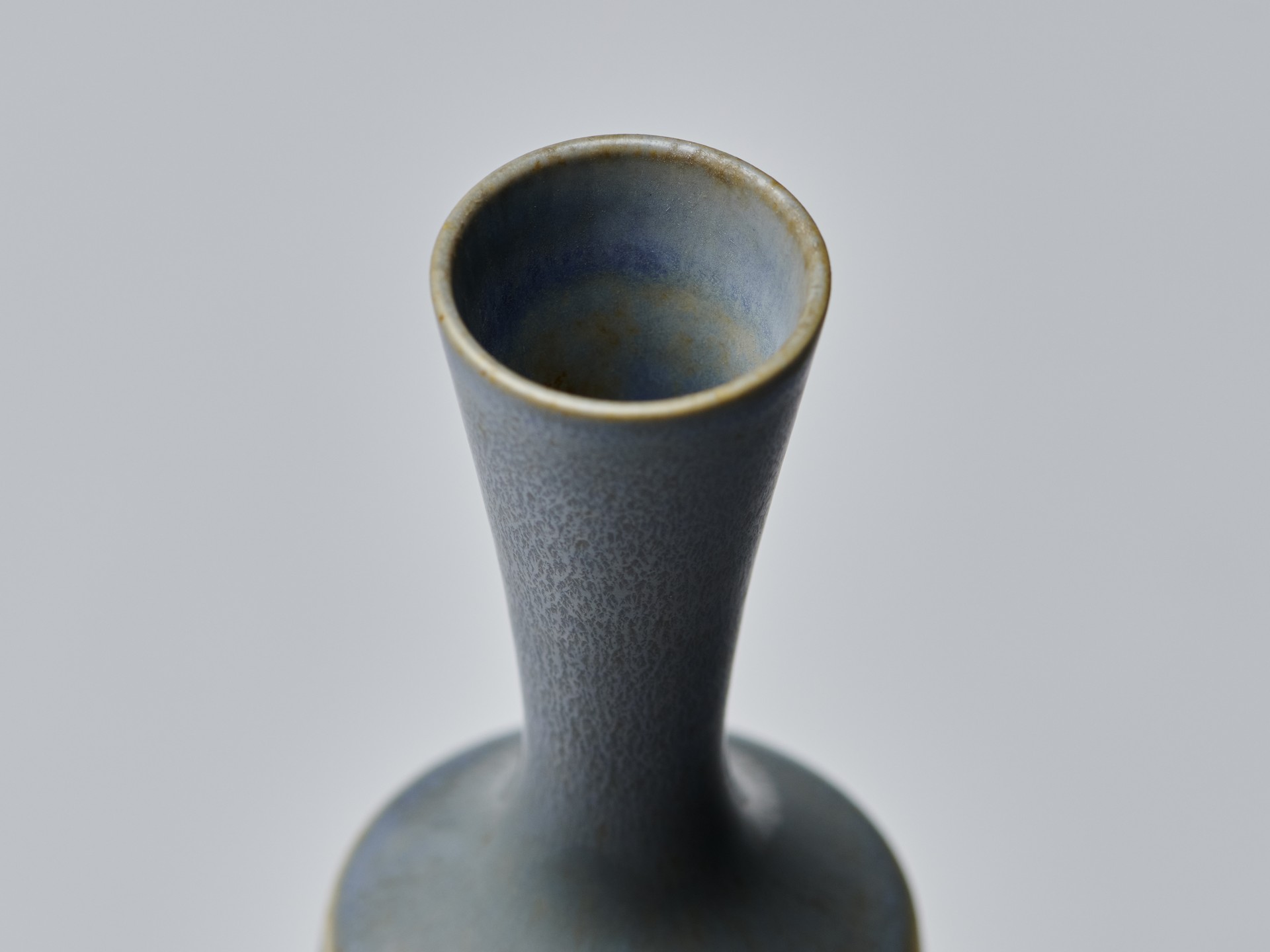 Vase image 5
