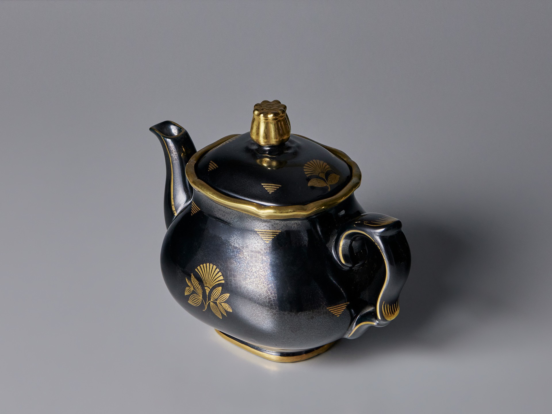 Tea Set image 4