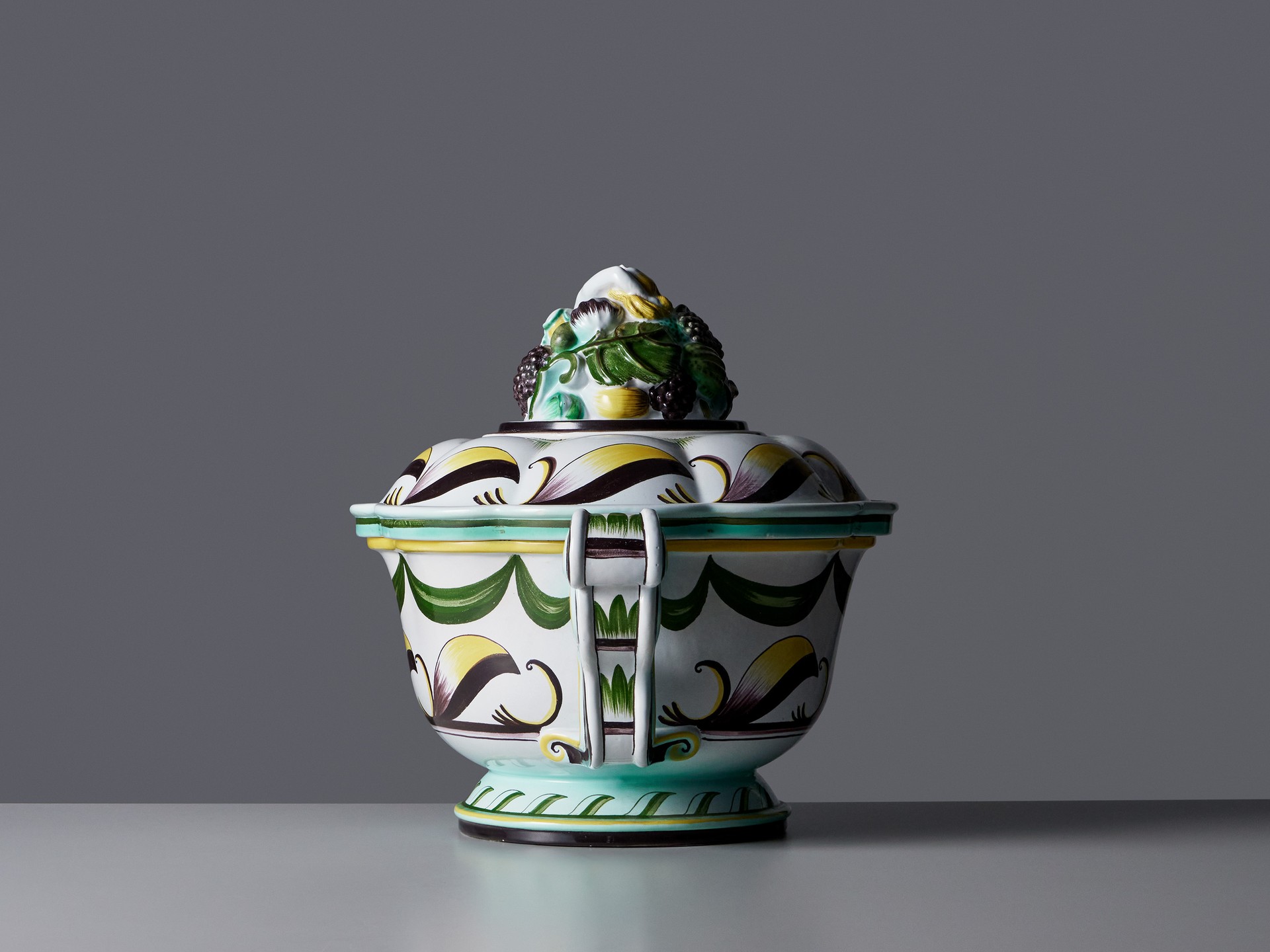 Large Tureen image 4
