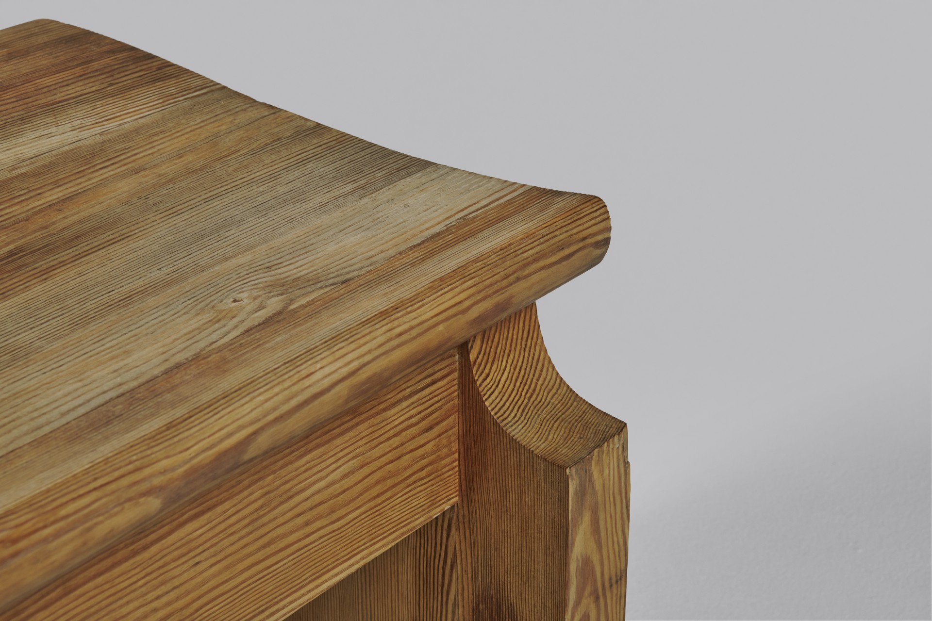 Bench image 4
