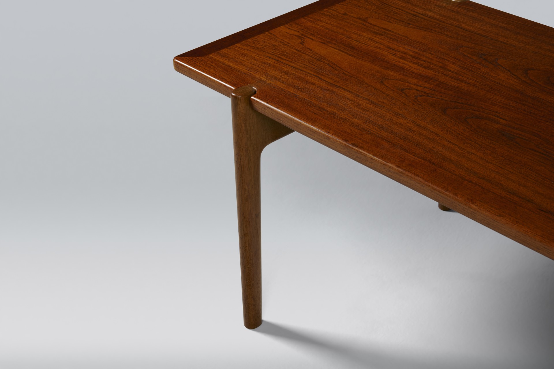 Reversible Coffee Table image 10