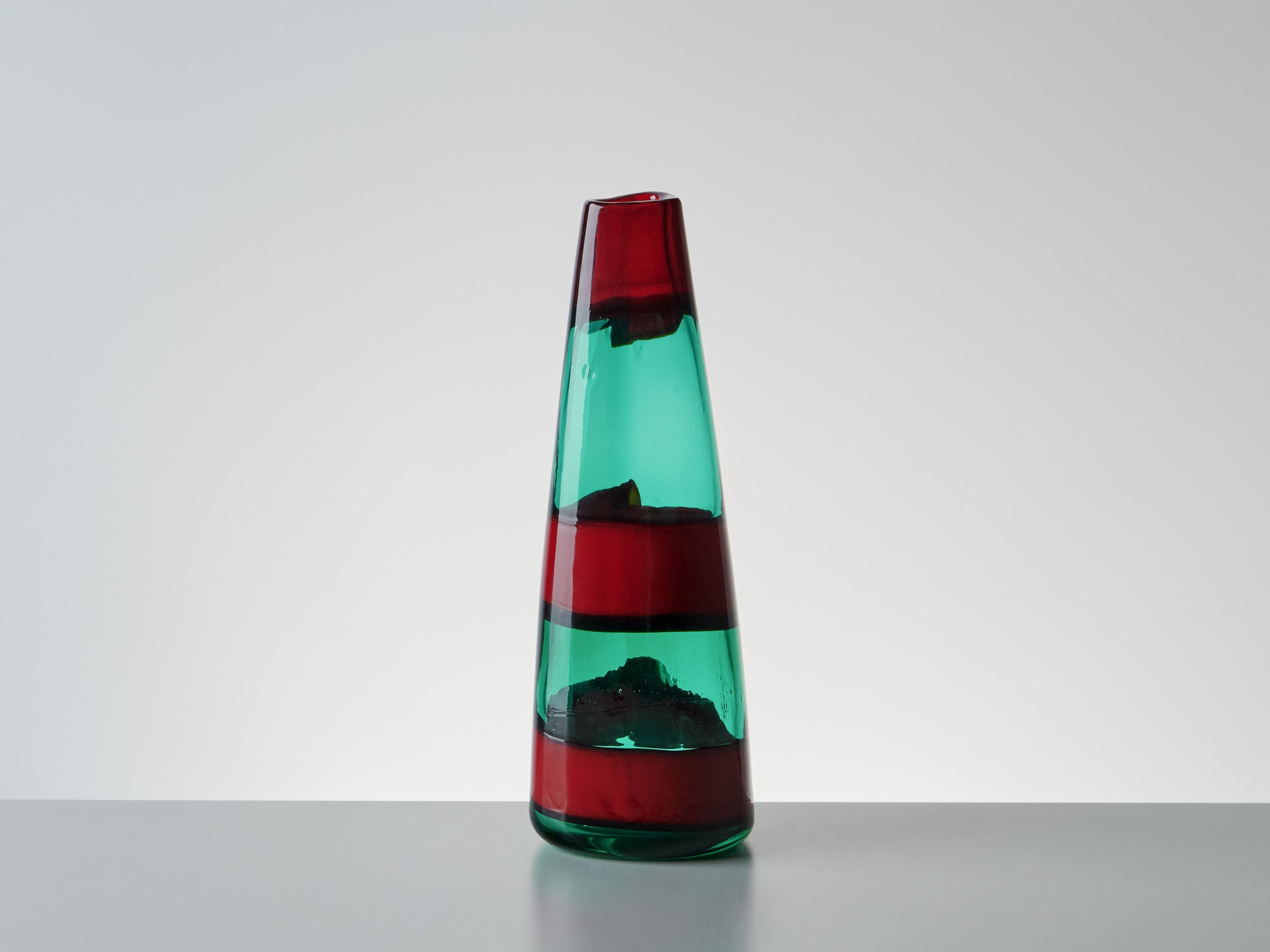 Vase image 3