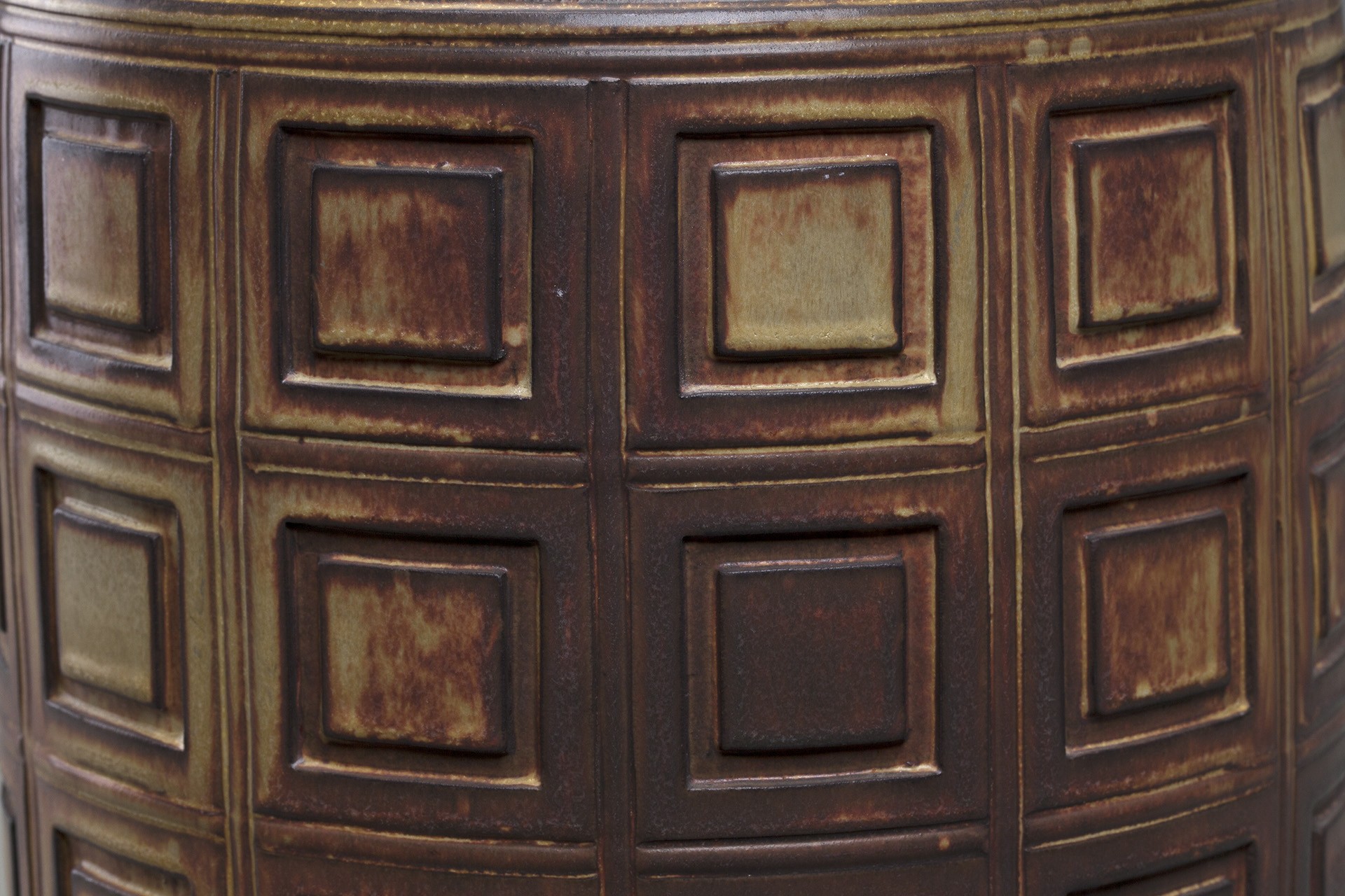 Large Urn and Lid image 4
