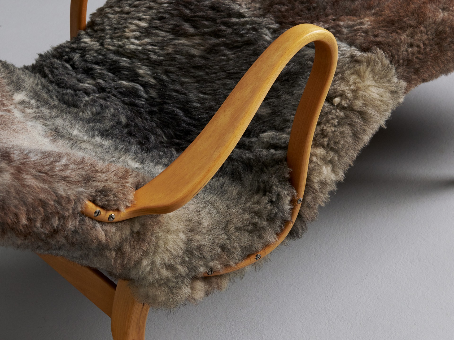 'Pernilla 3' Lounge Chair image 5