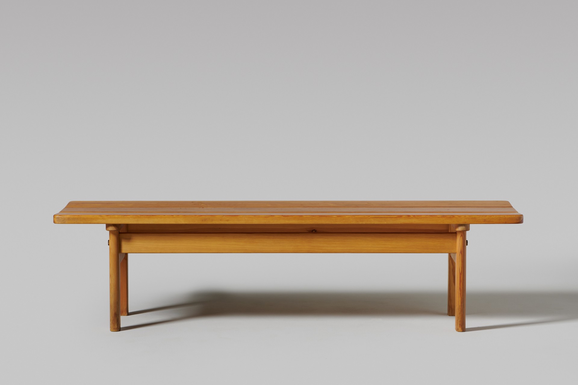 'Asserbo' Bench image 2