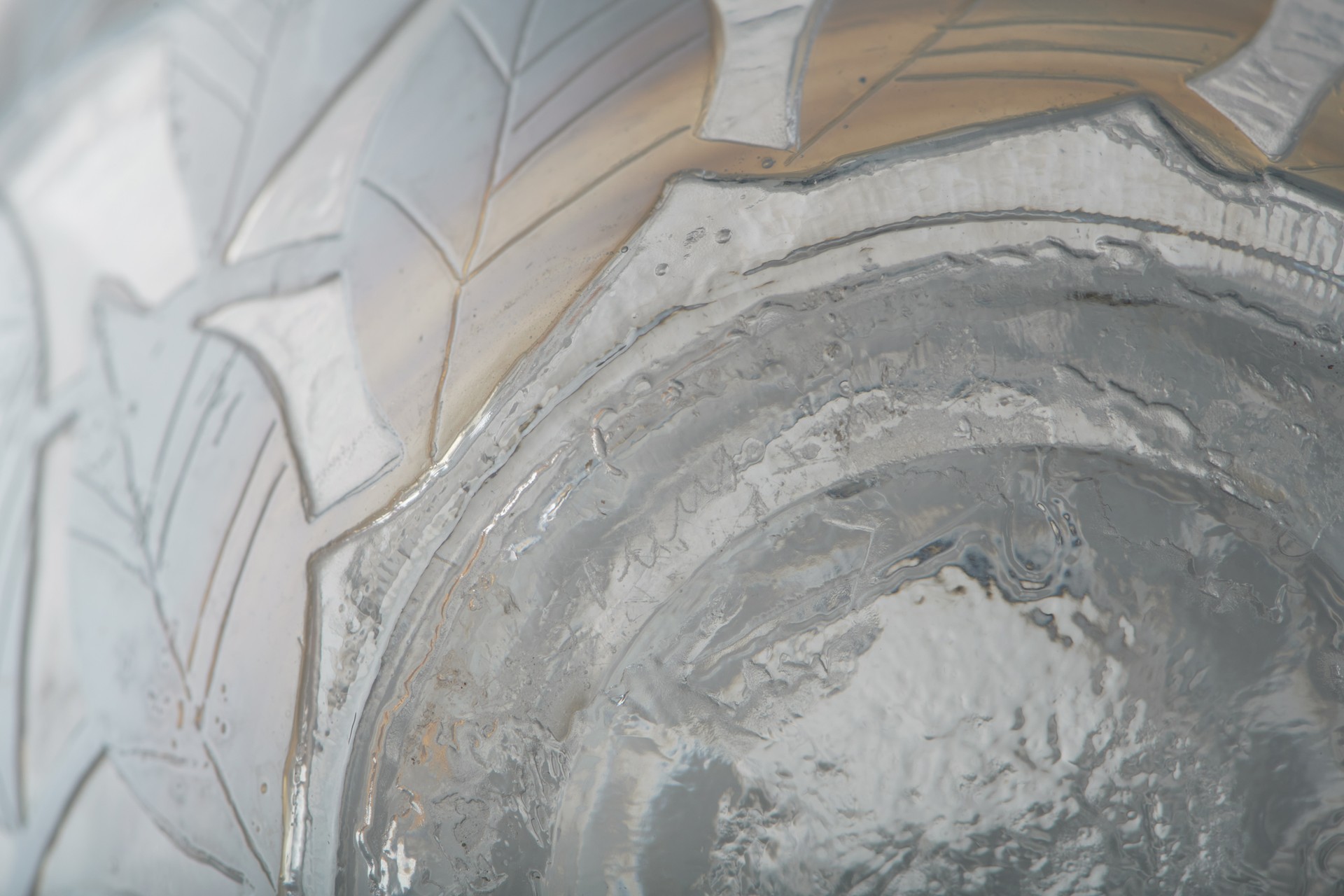 Vase image 4