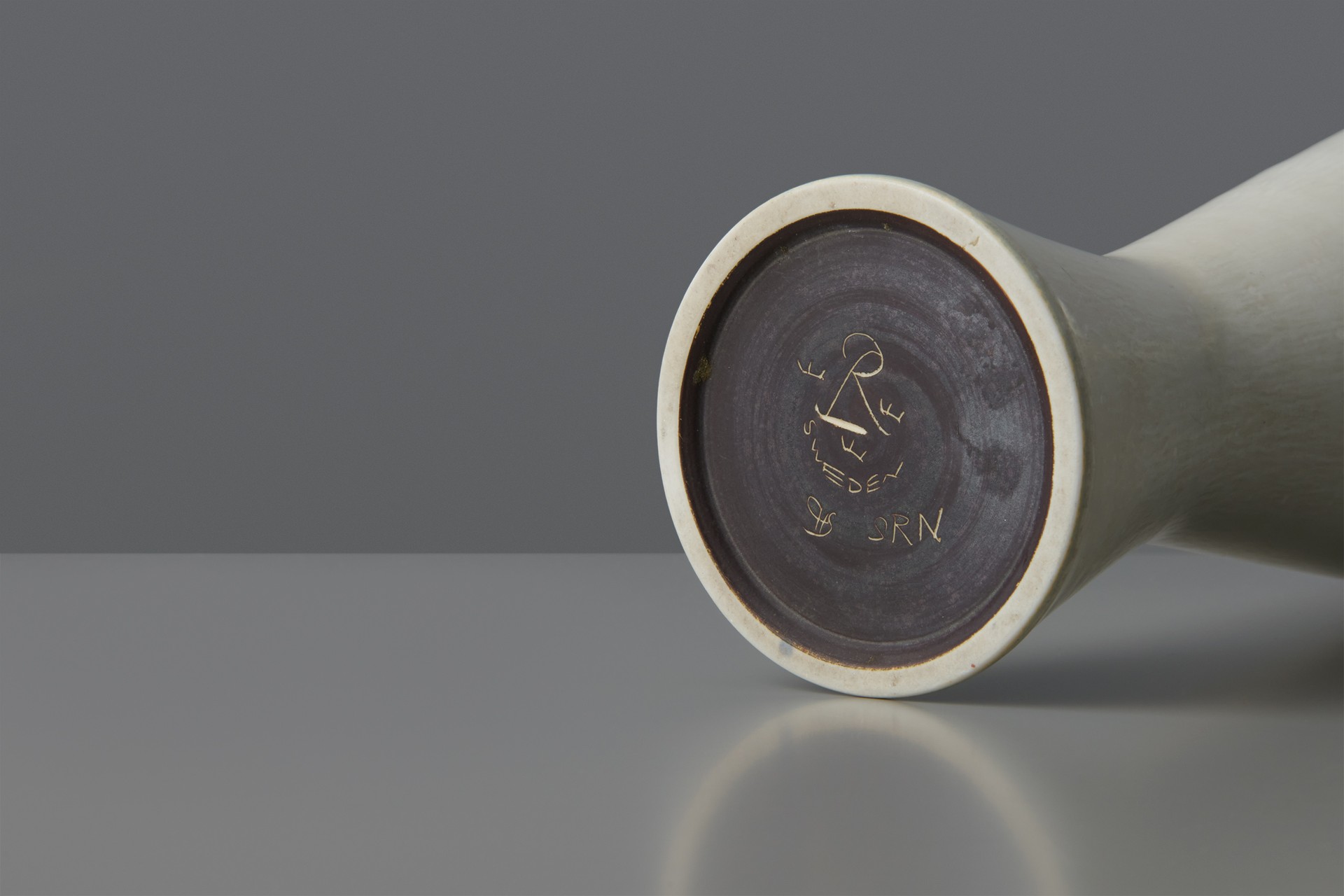 Flared Vase image 3