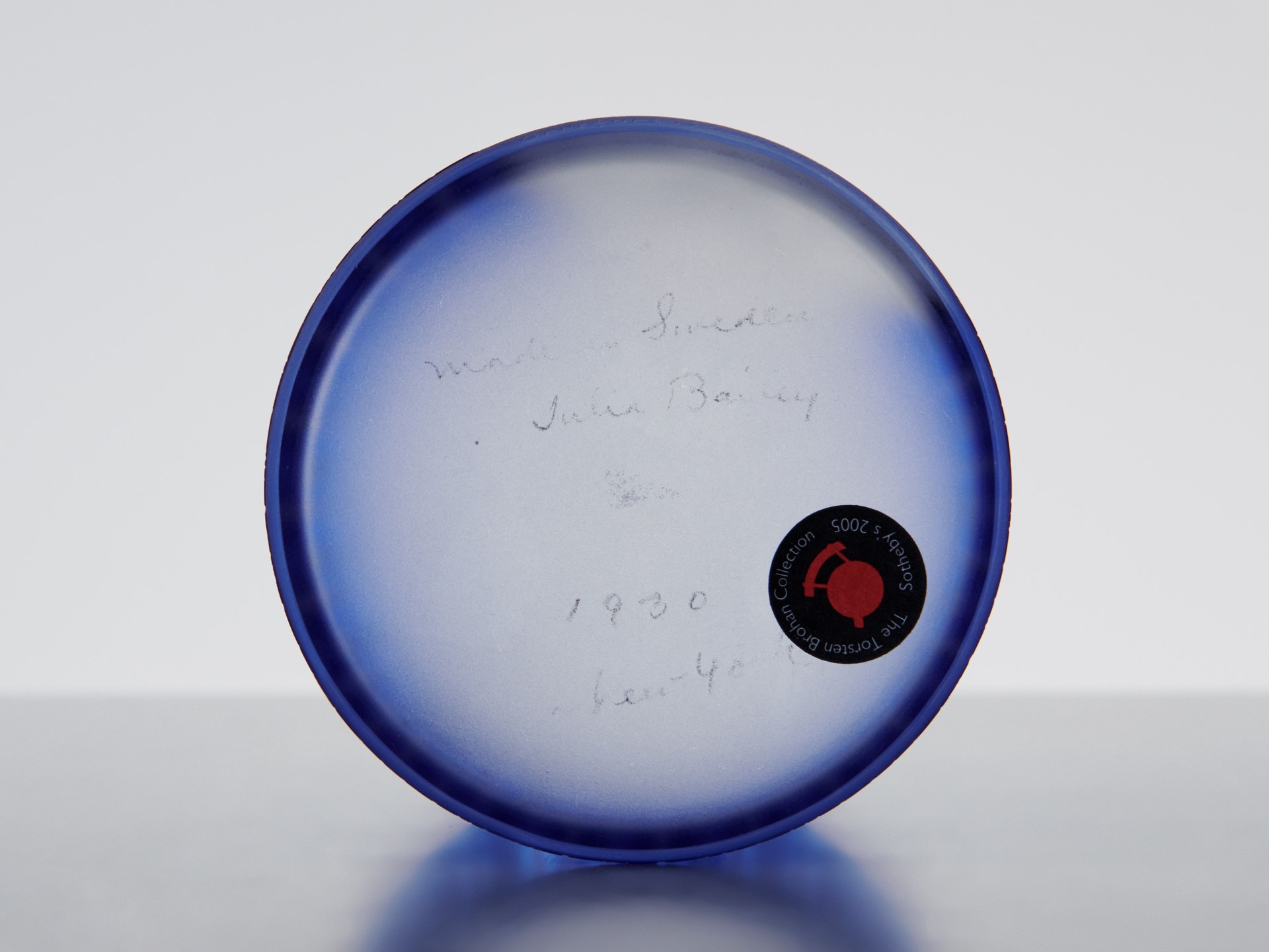 'The Bathing Tent' Lidded Jar image 11