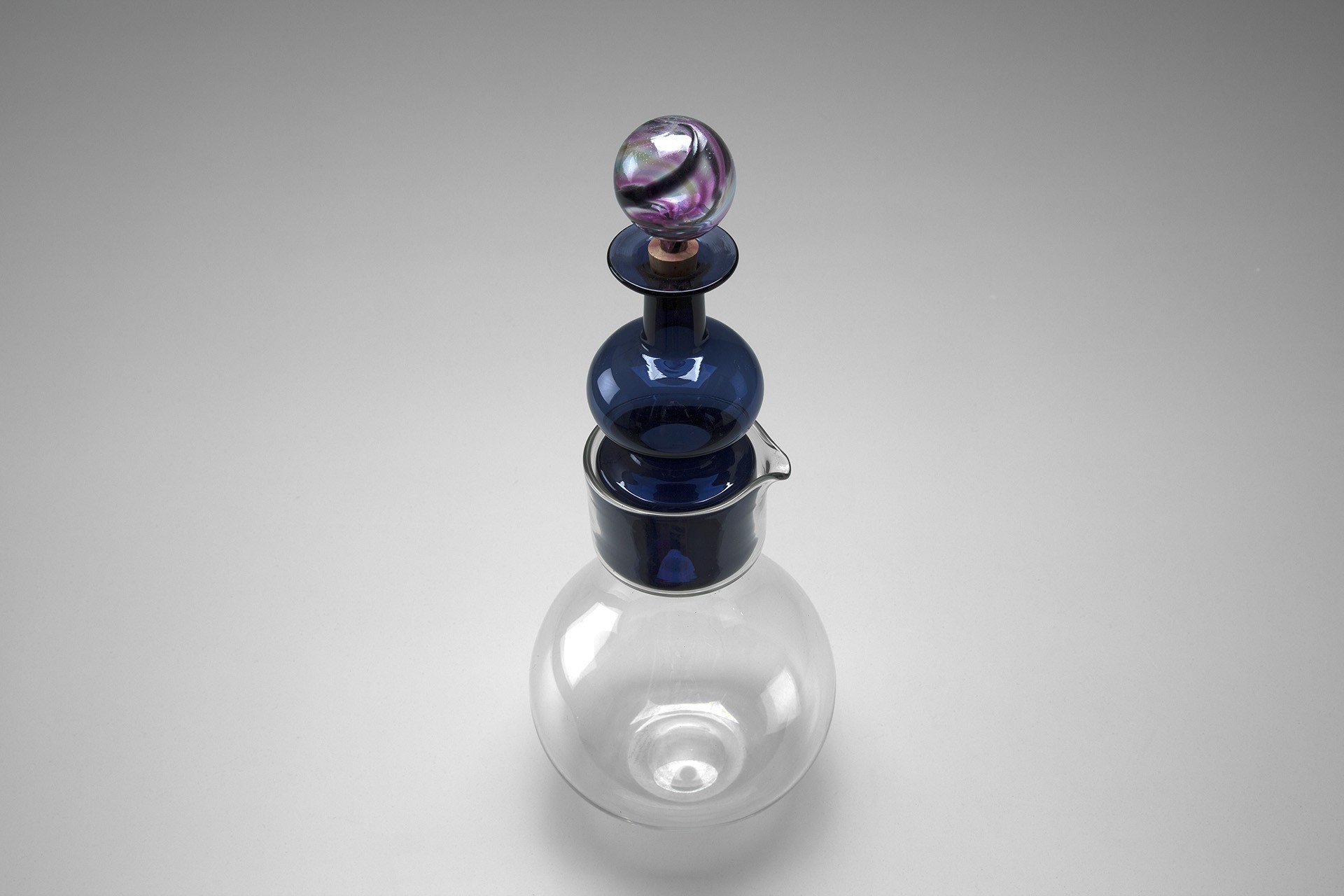 Kremlin Bells Carafe image 2