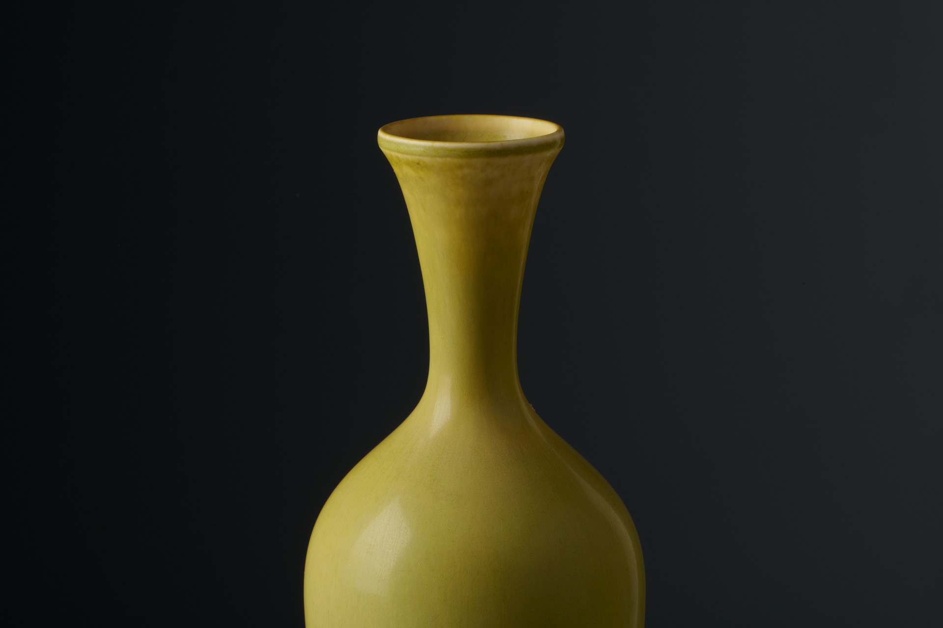 Group of Three Vases image 7