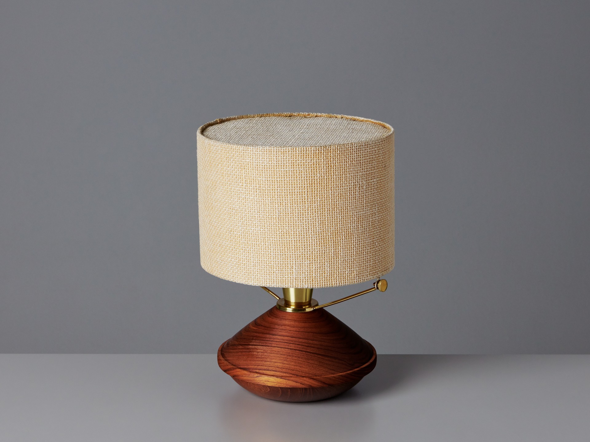Table Lamp image 3