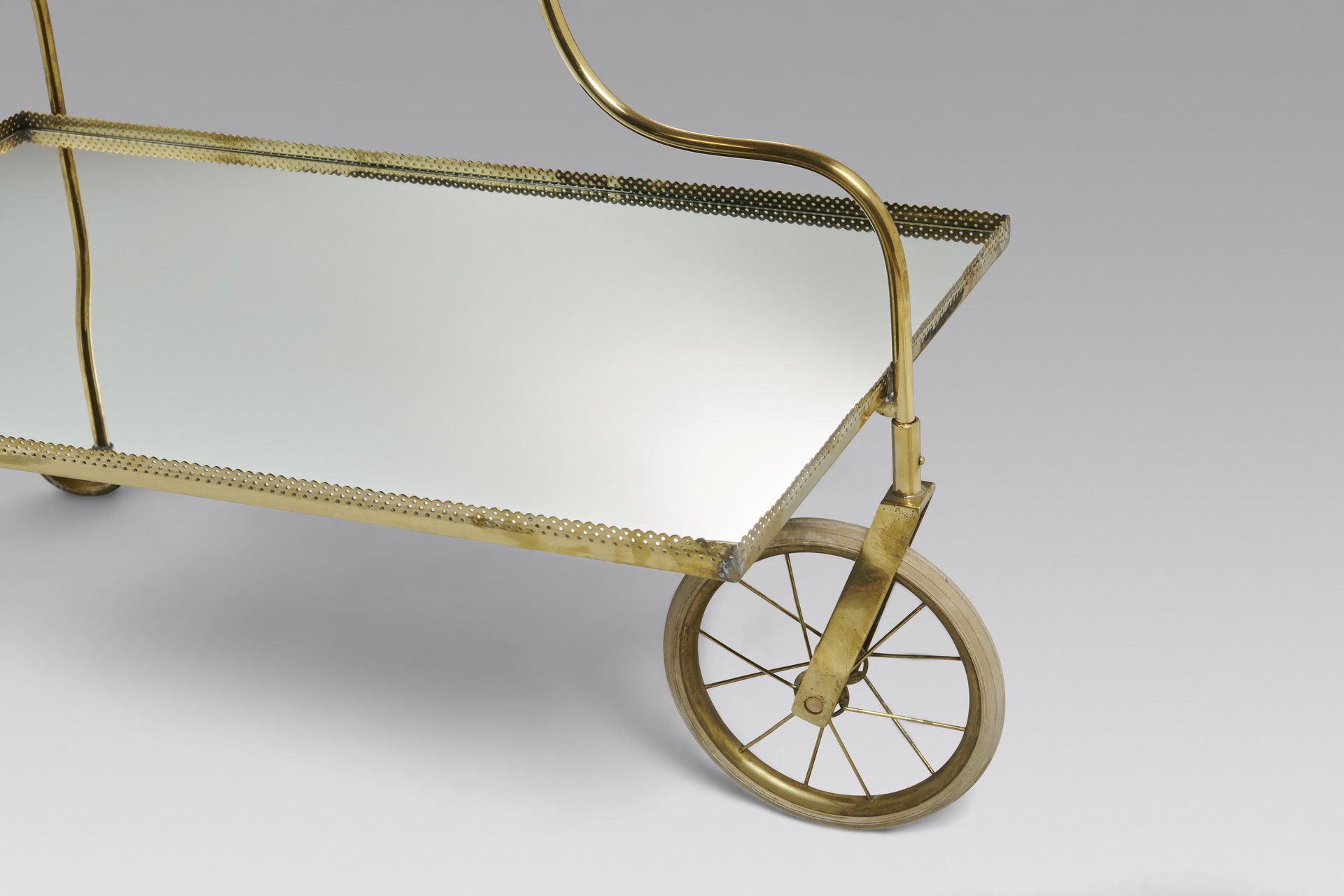 Trolley image 3