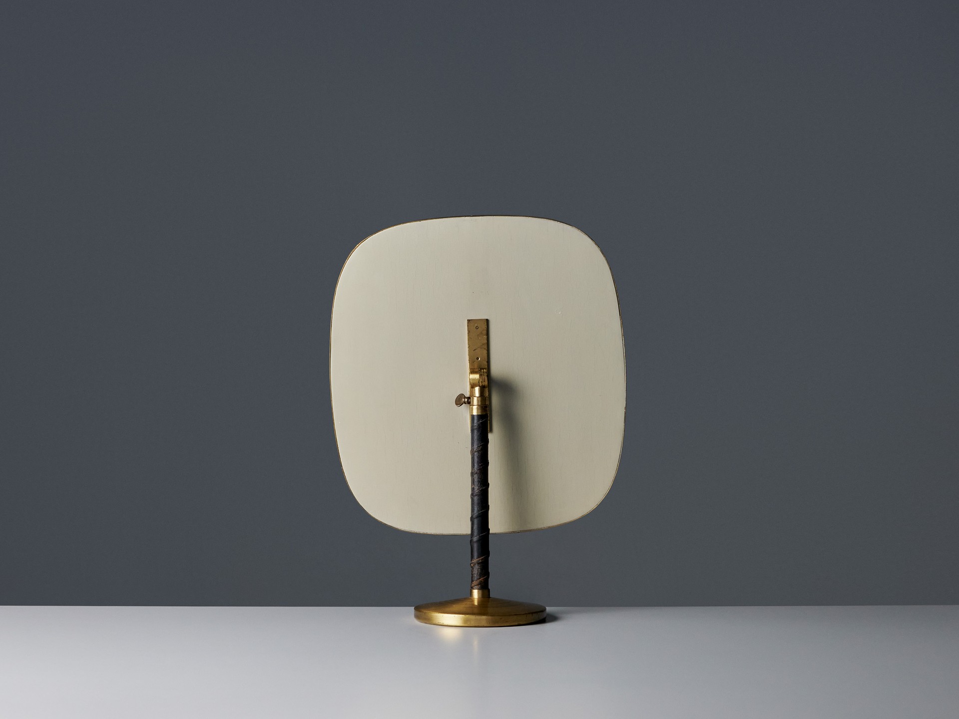 Adjustable Table Mirror image 3