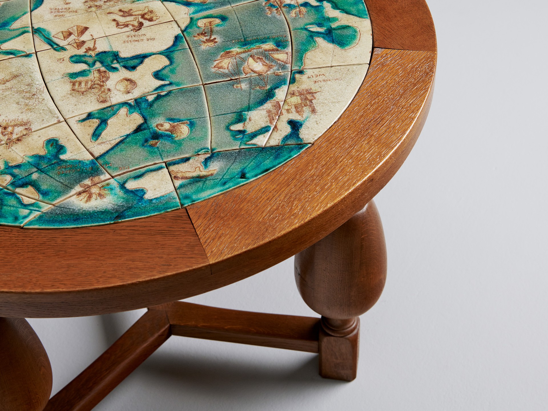 Occassional Table image 5