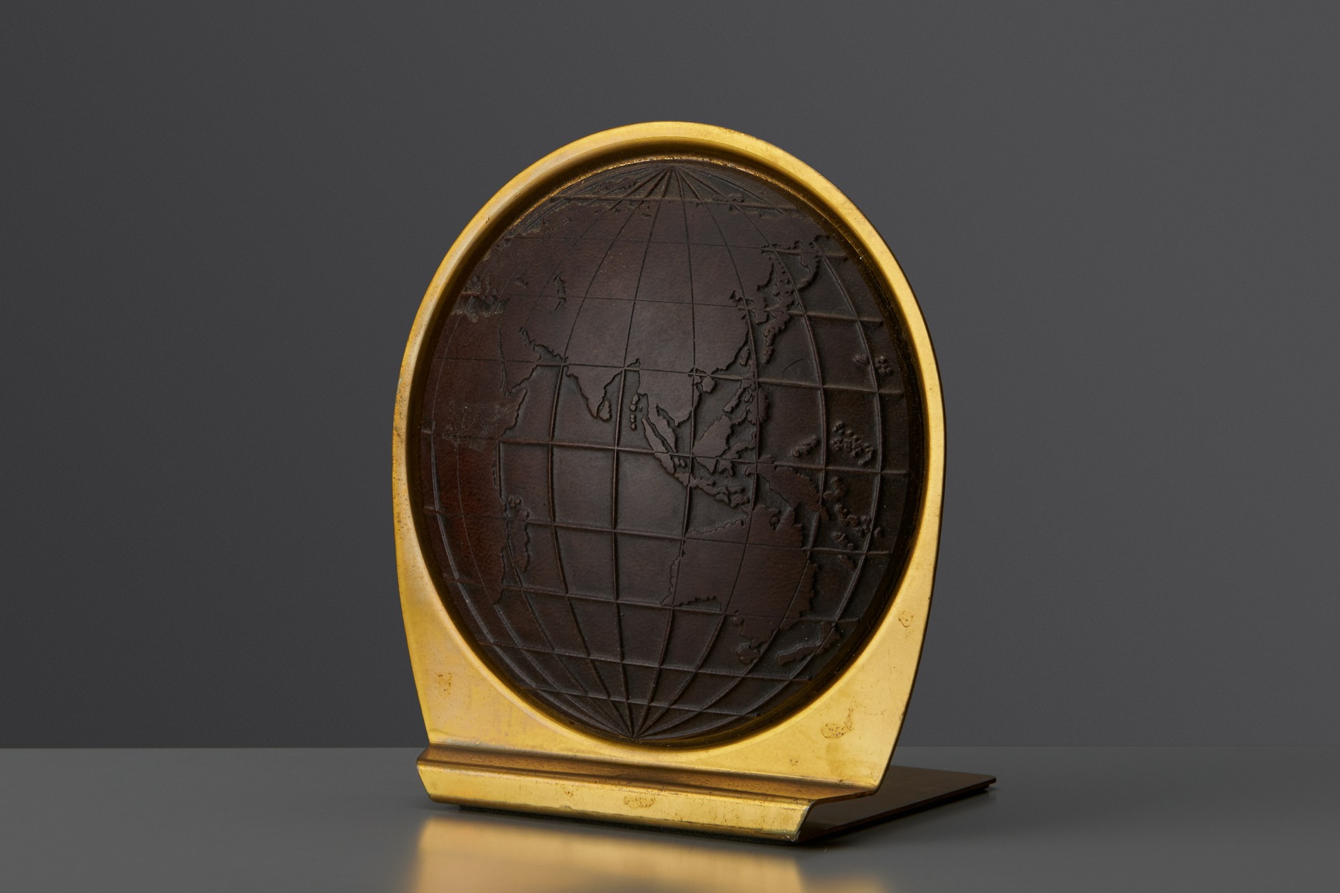 Pair of Bookends image 2