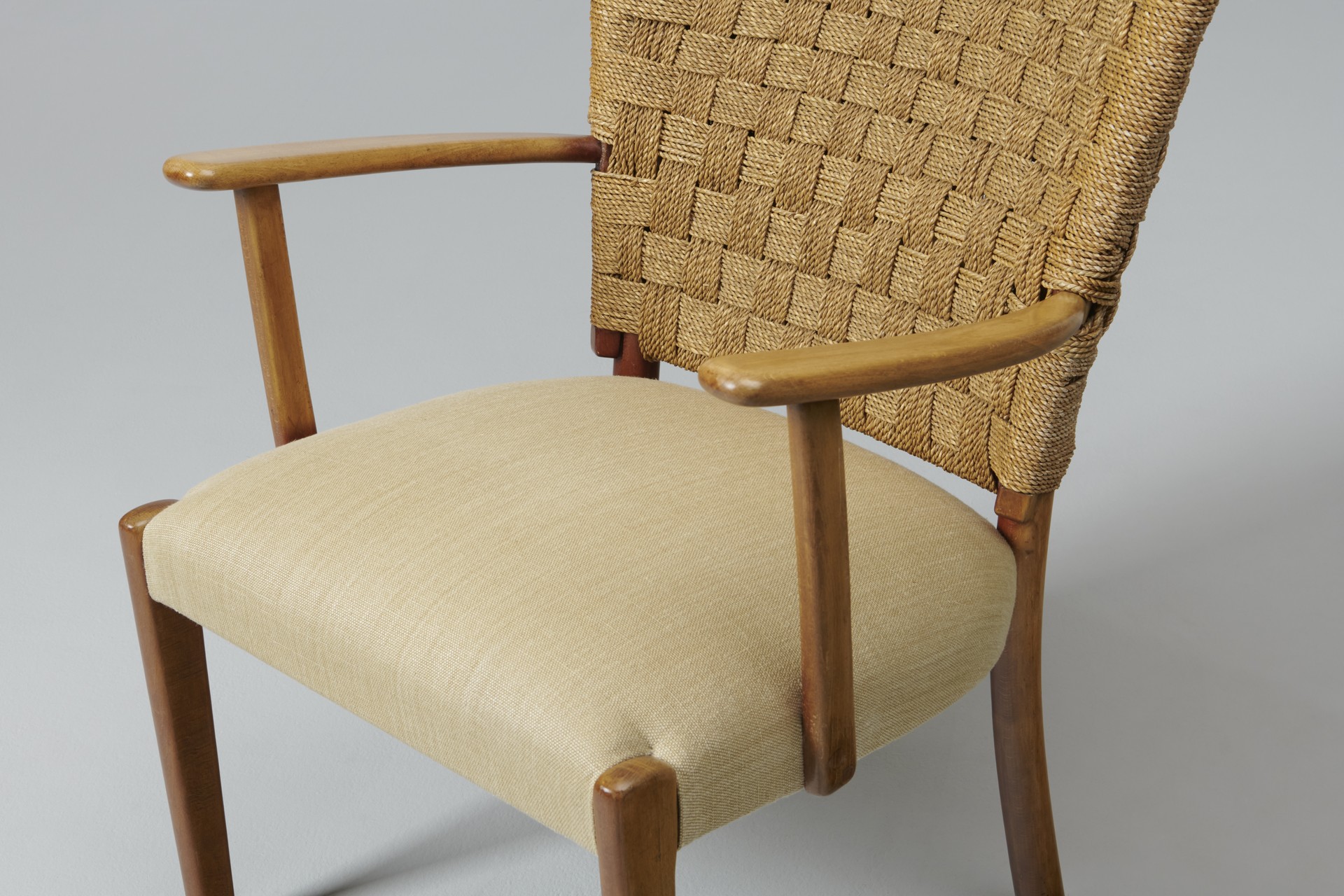 Easy Chair image 5