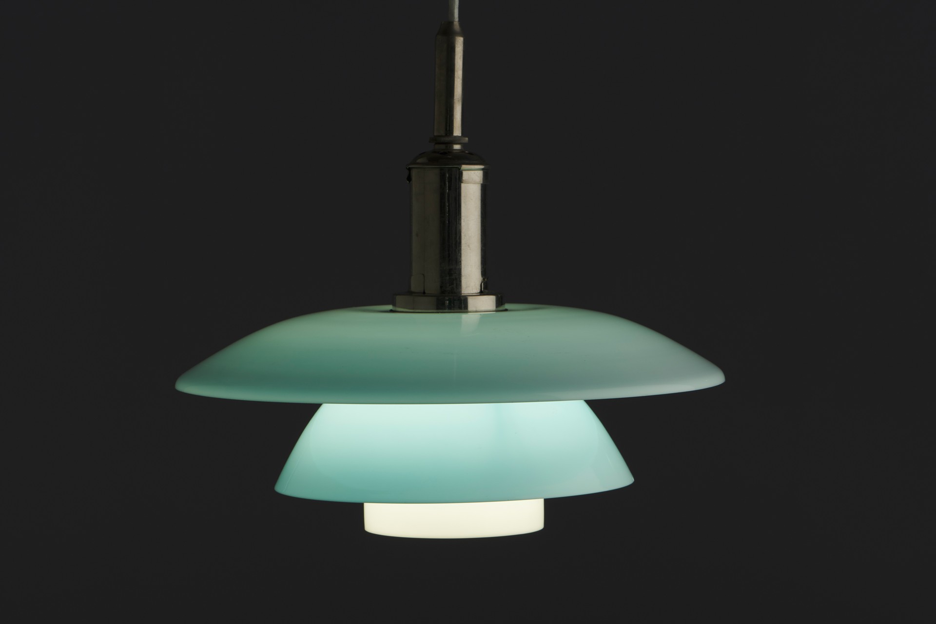 Rare Ceiling Light with Daylight PH 4 shades.