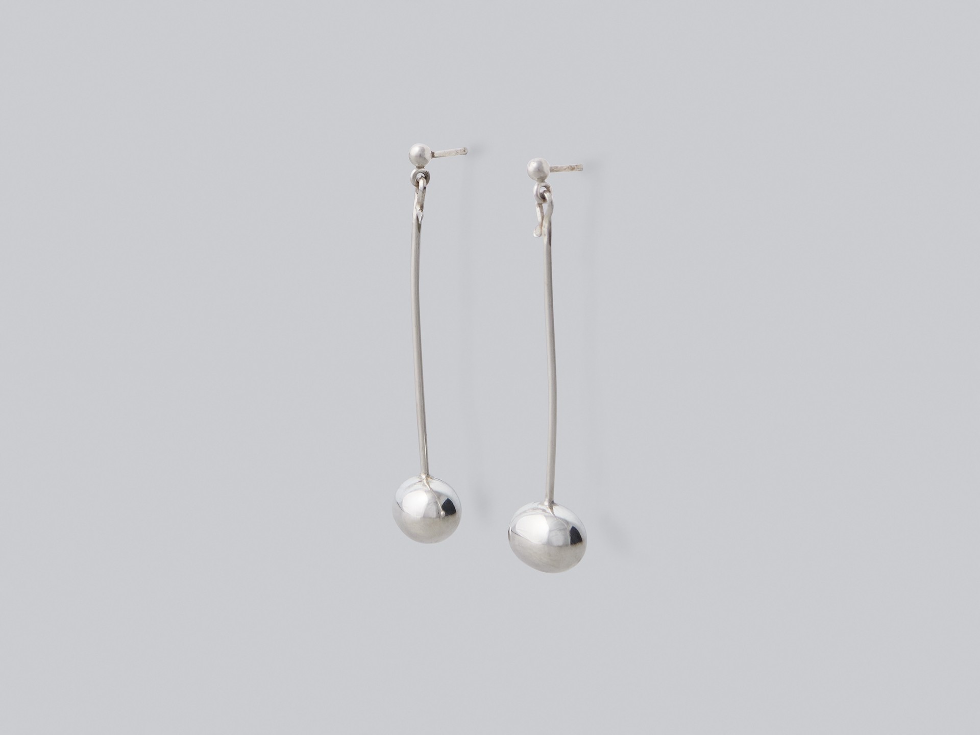 Earrings image 2