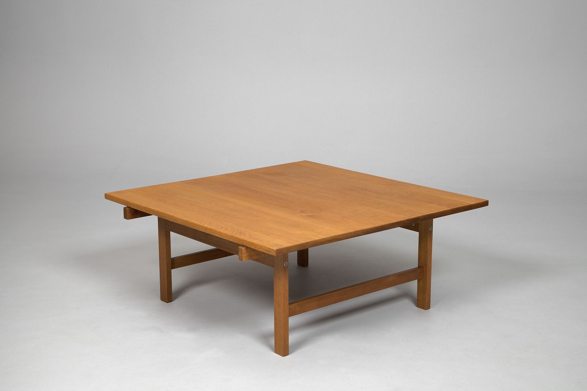Square Table