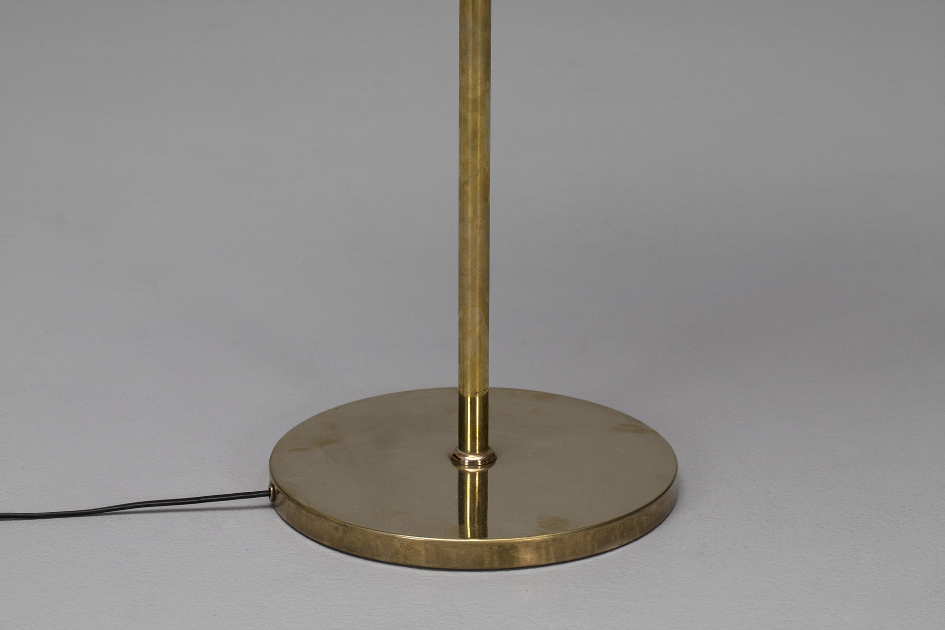 Floor Lamp image 4