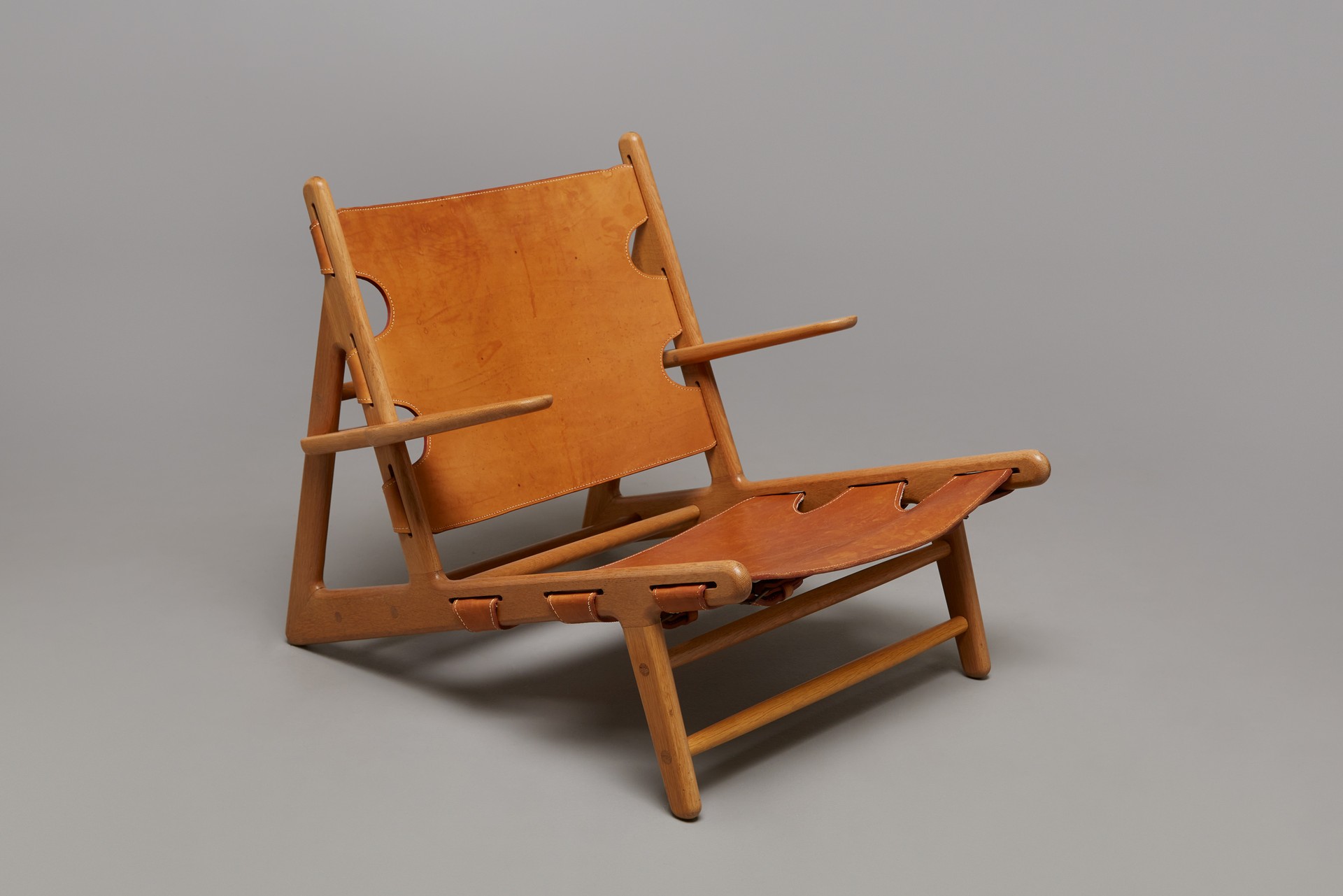 Pair of 'Hunting' Armchairs, Model no. 2229 image 2