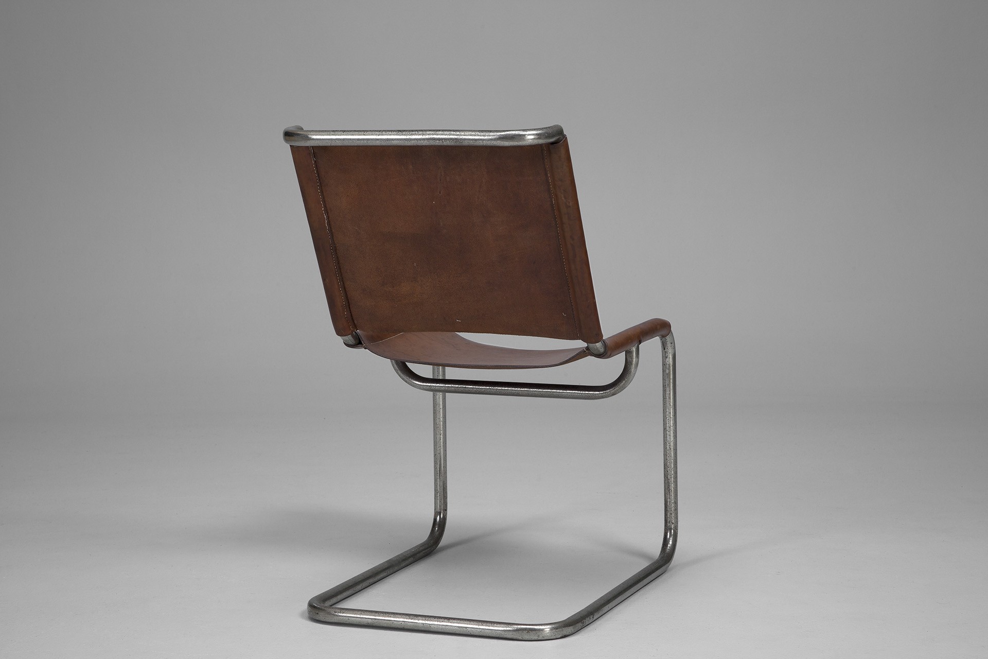 Chair image 3