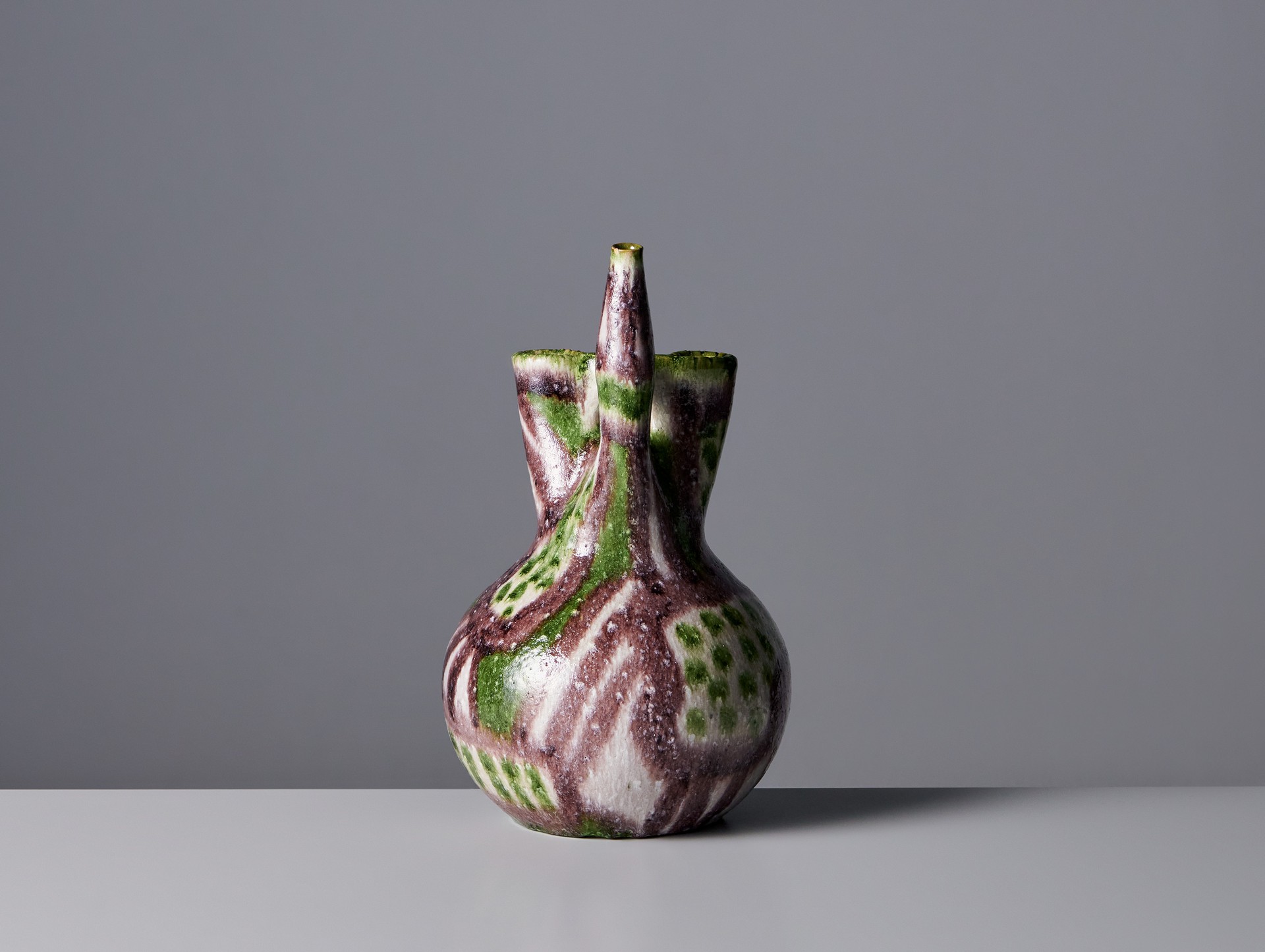 Vase image 4