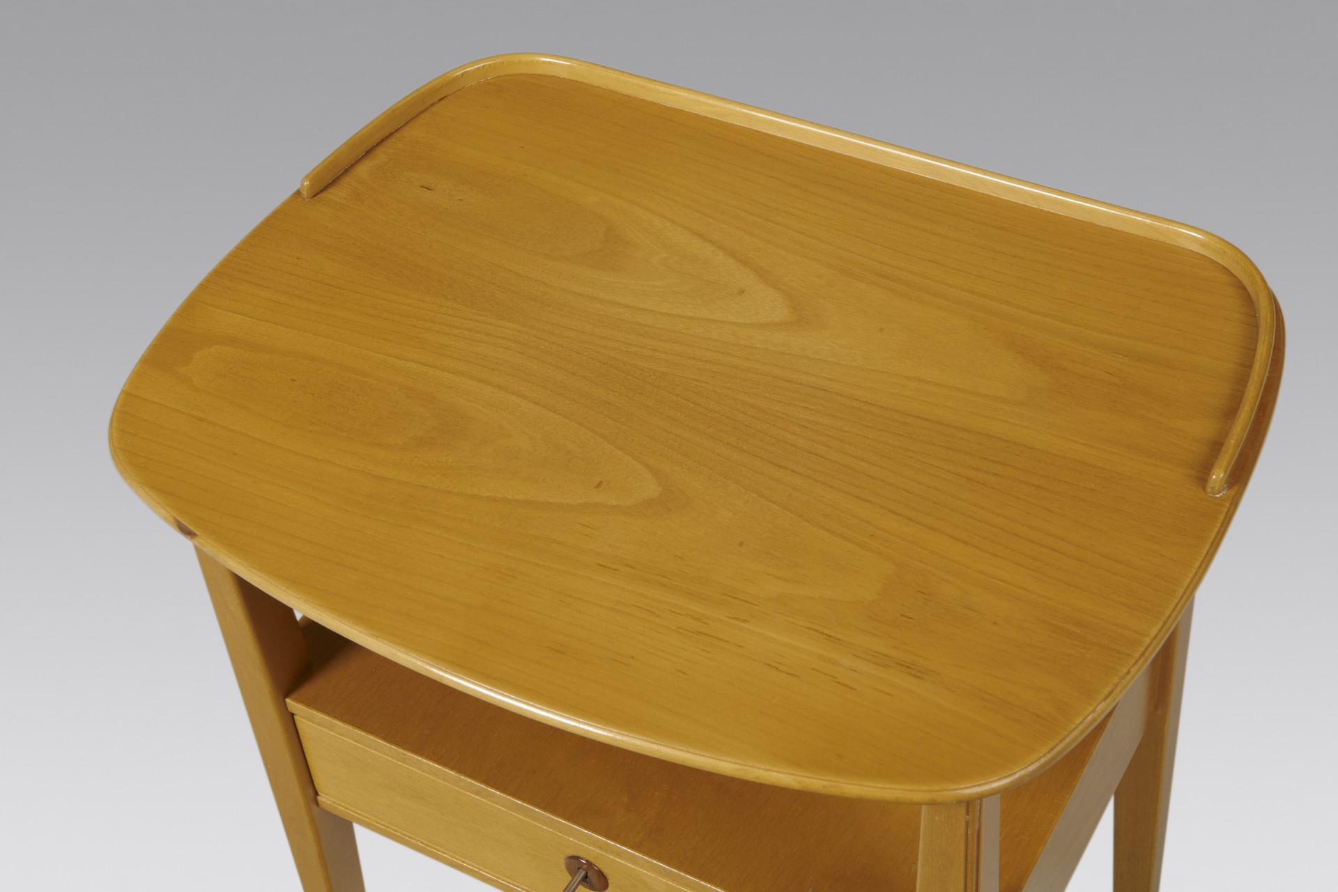 Pair of Bedside Tables image 6