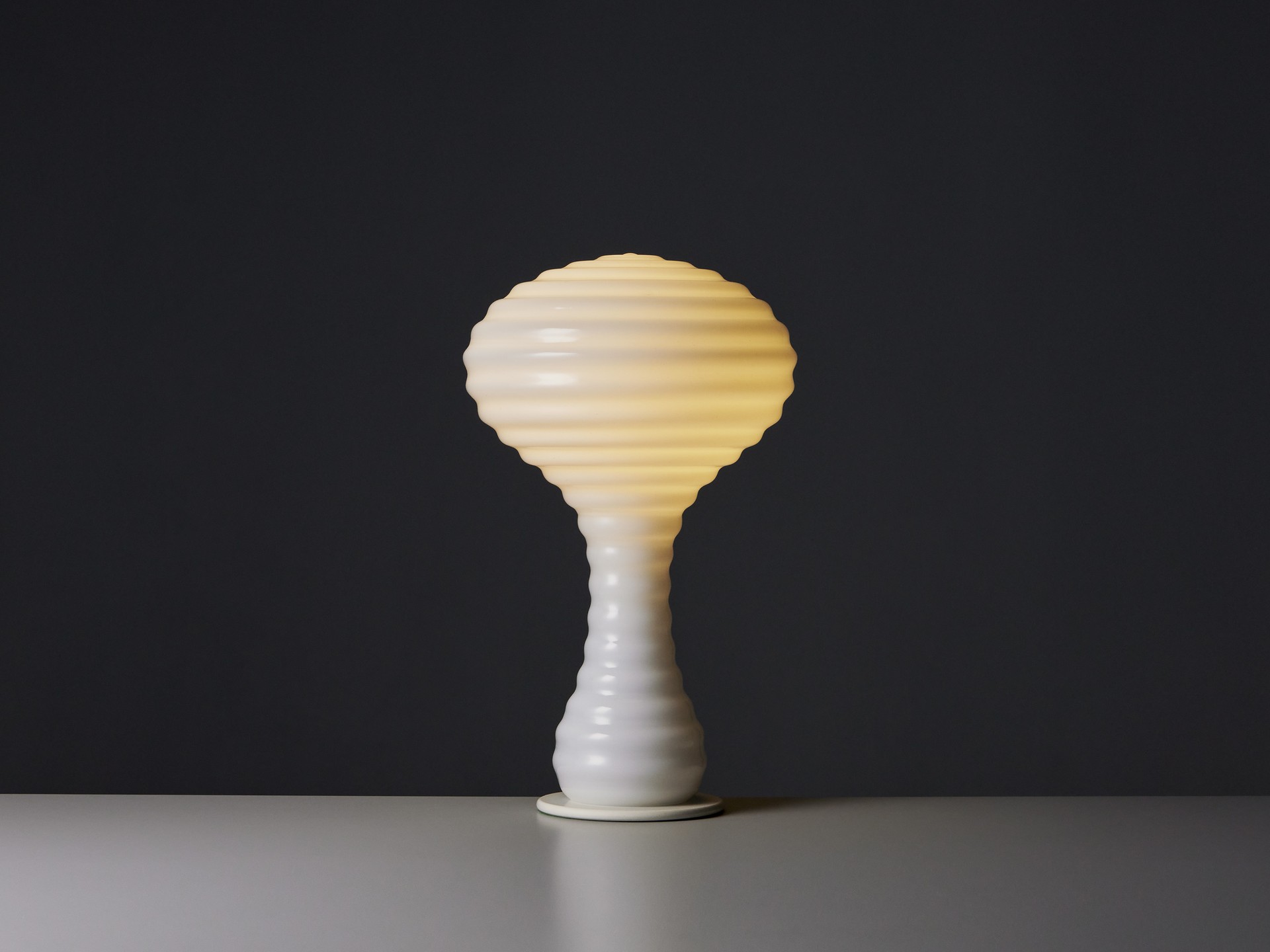 Pair of Large 'Mushroom' Table Lamps image 3