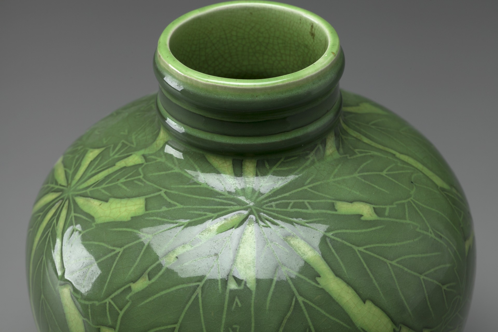 Vase image 3
