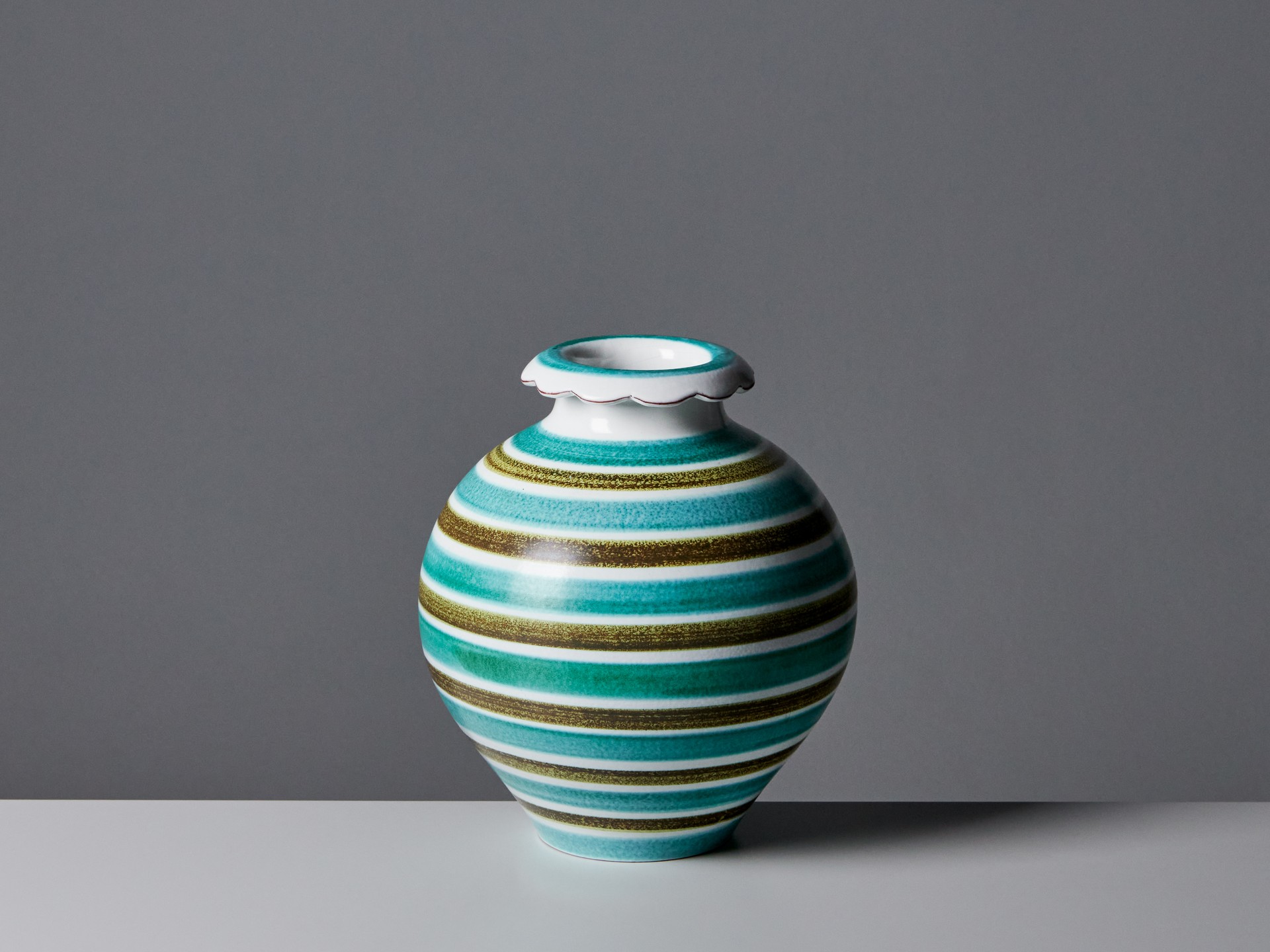 Vase image 2