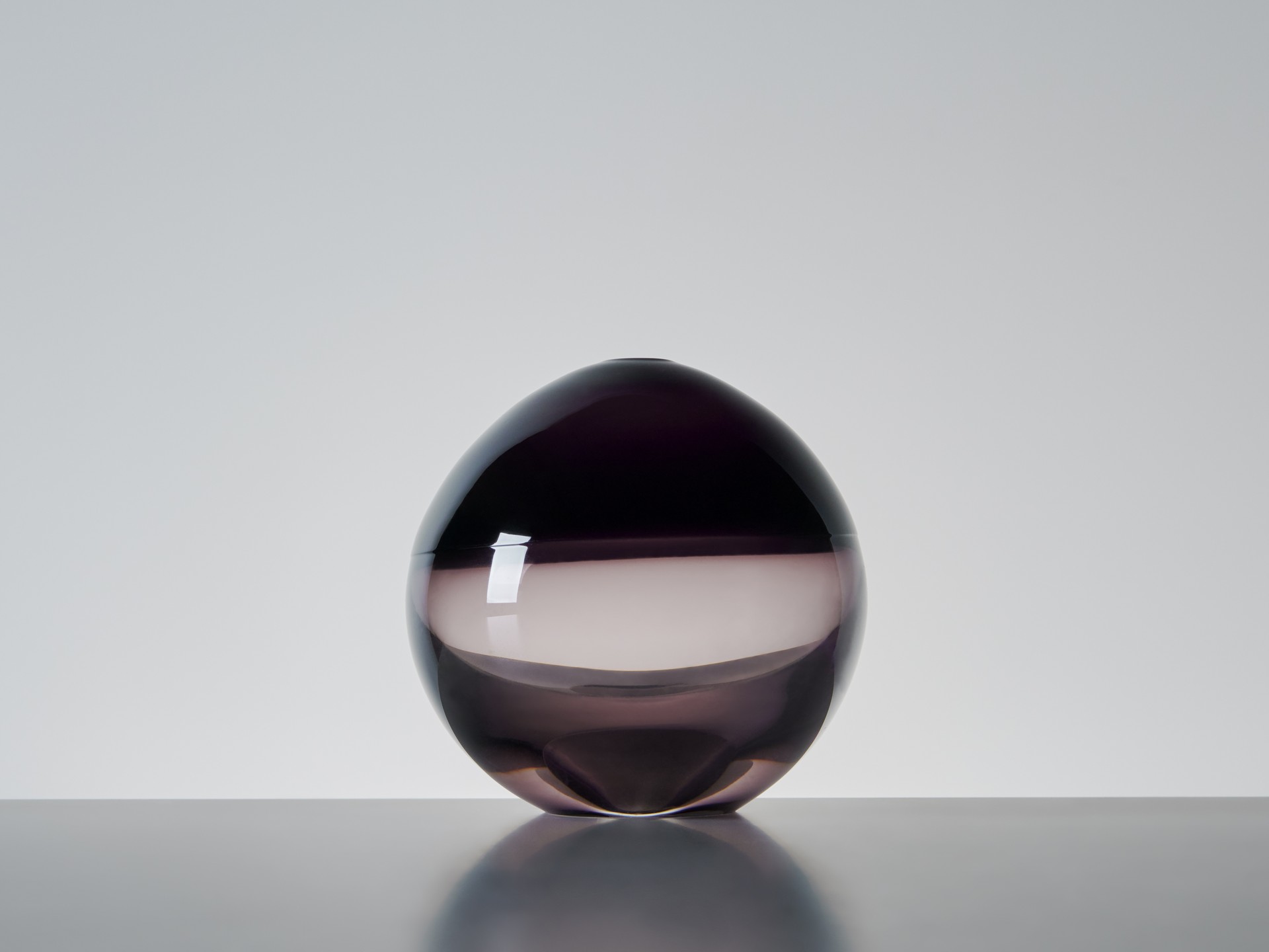 Vase image 3
