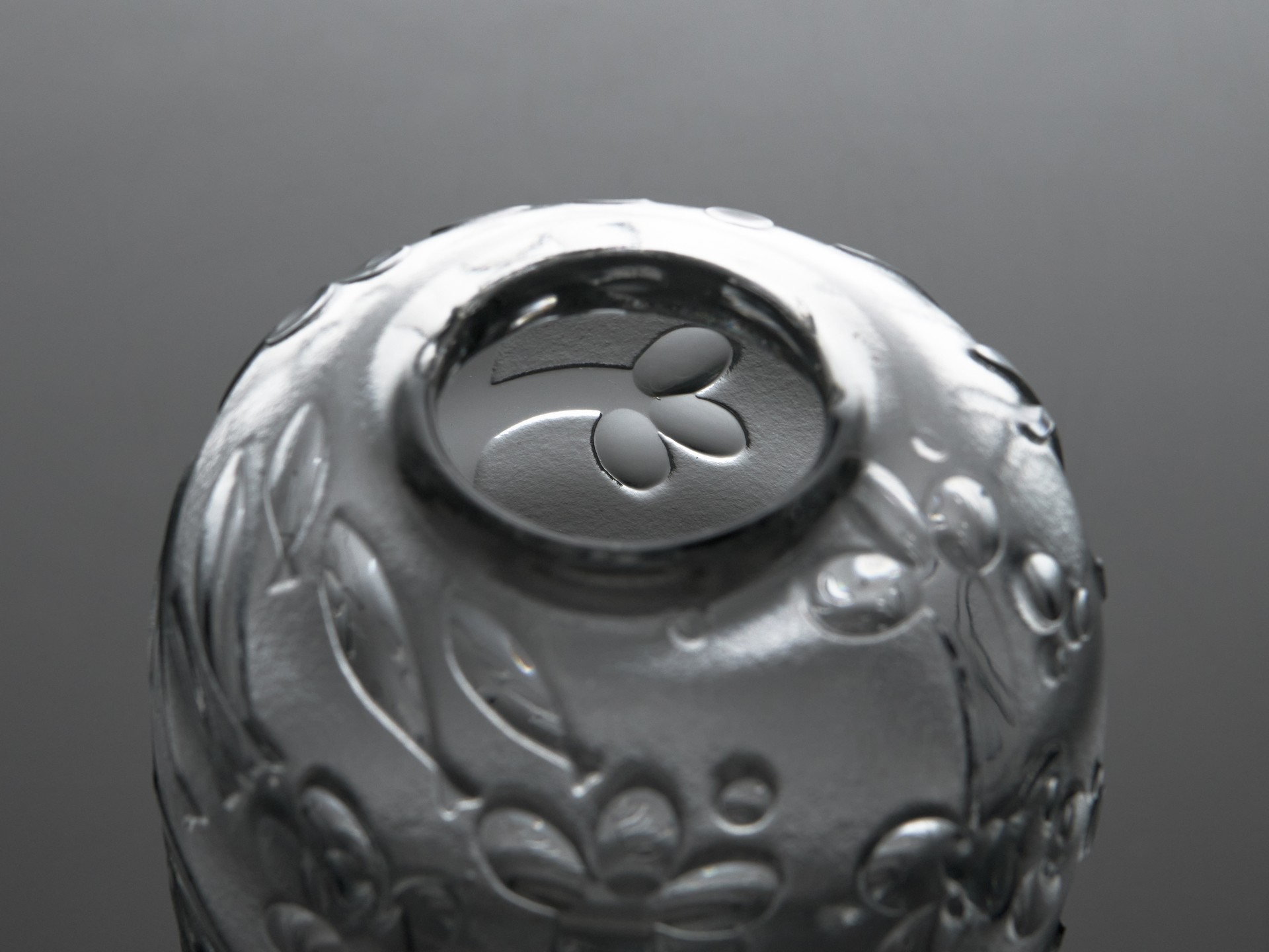Vase image 5