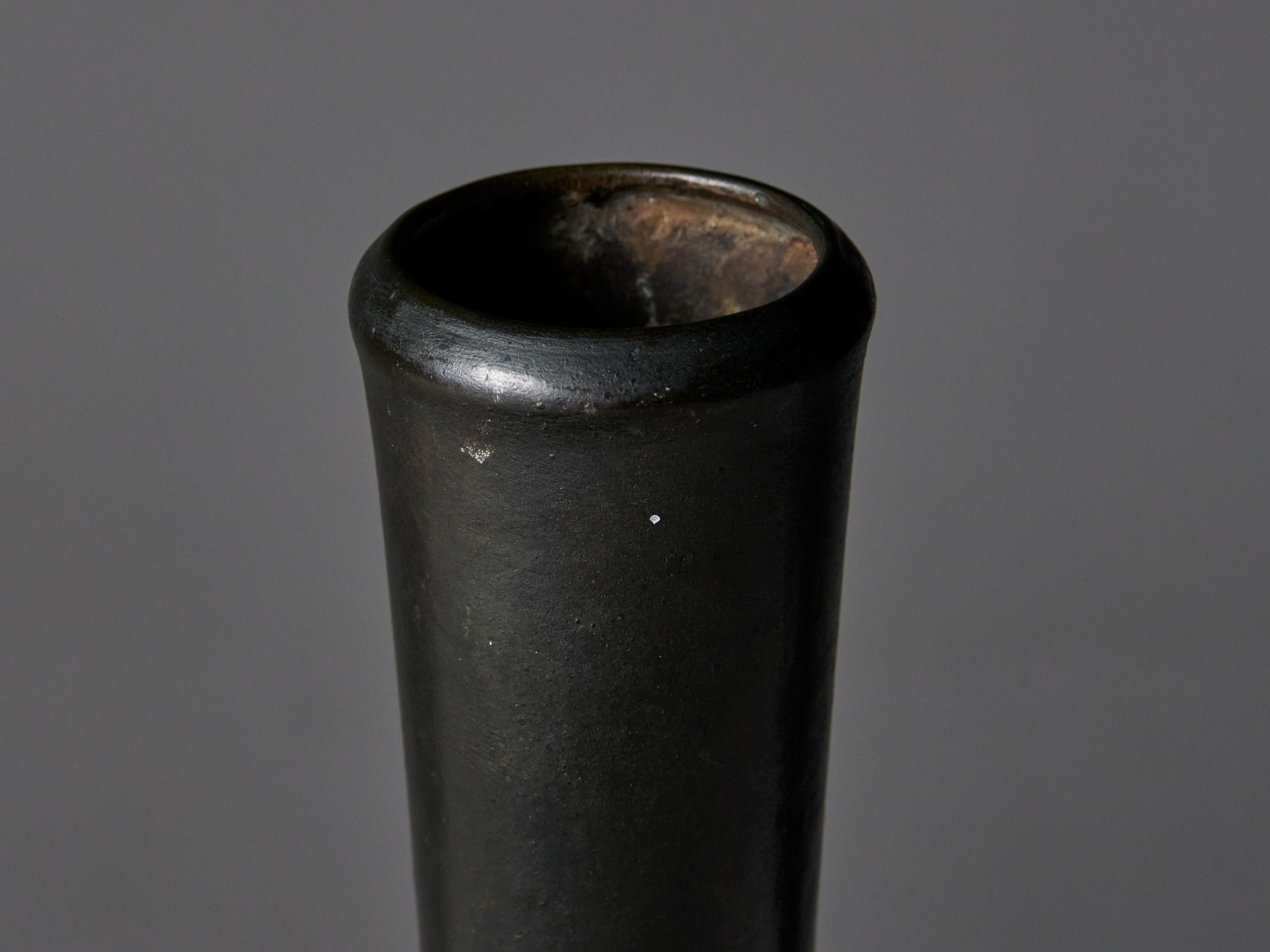 Vase image 6