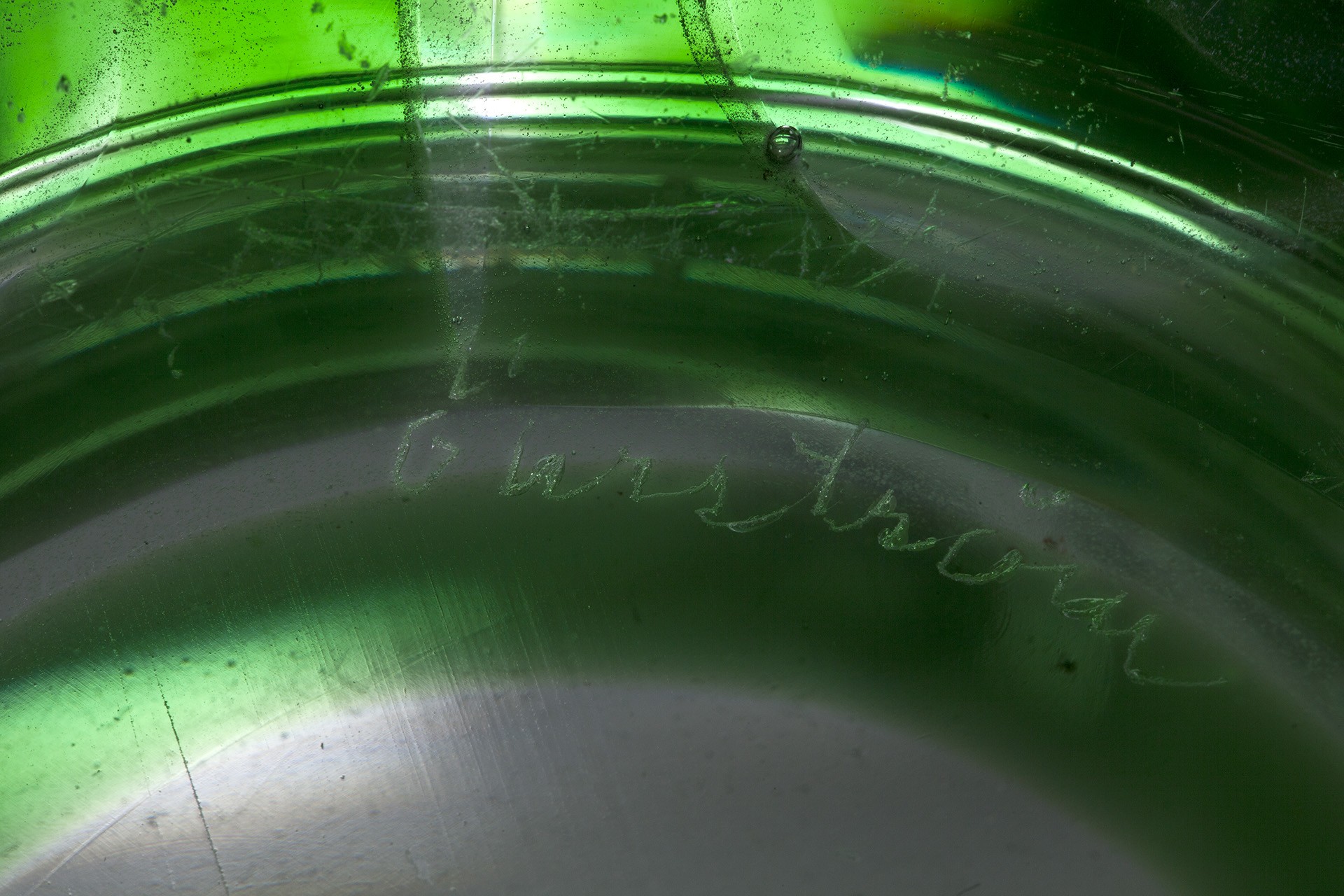 Vase image 3