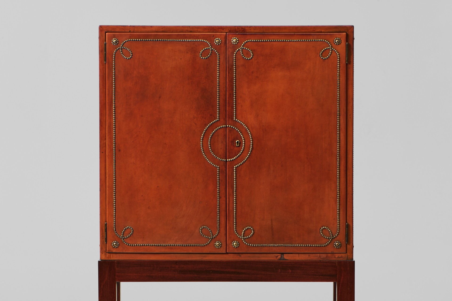 Cabinet image 2